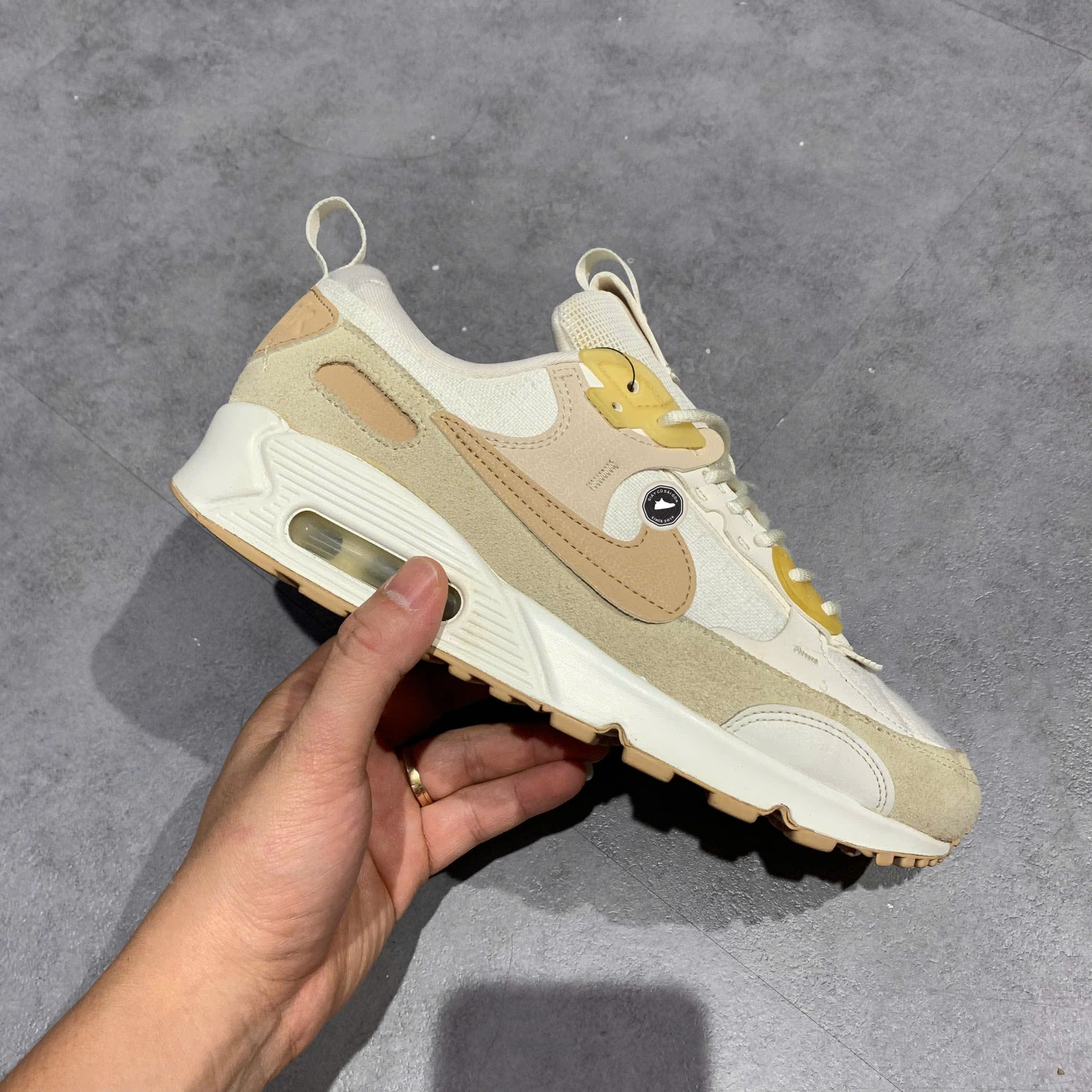 NIKE AIR MAX 90 FUTURA ‘SAIL SAND DRIFT’ DV7190-100 SIZE 39 PVN20235