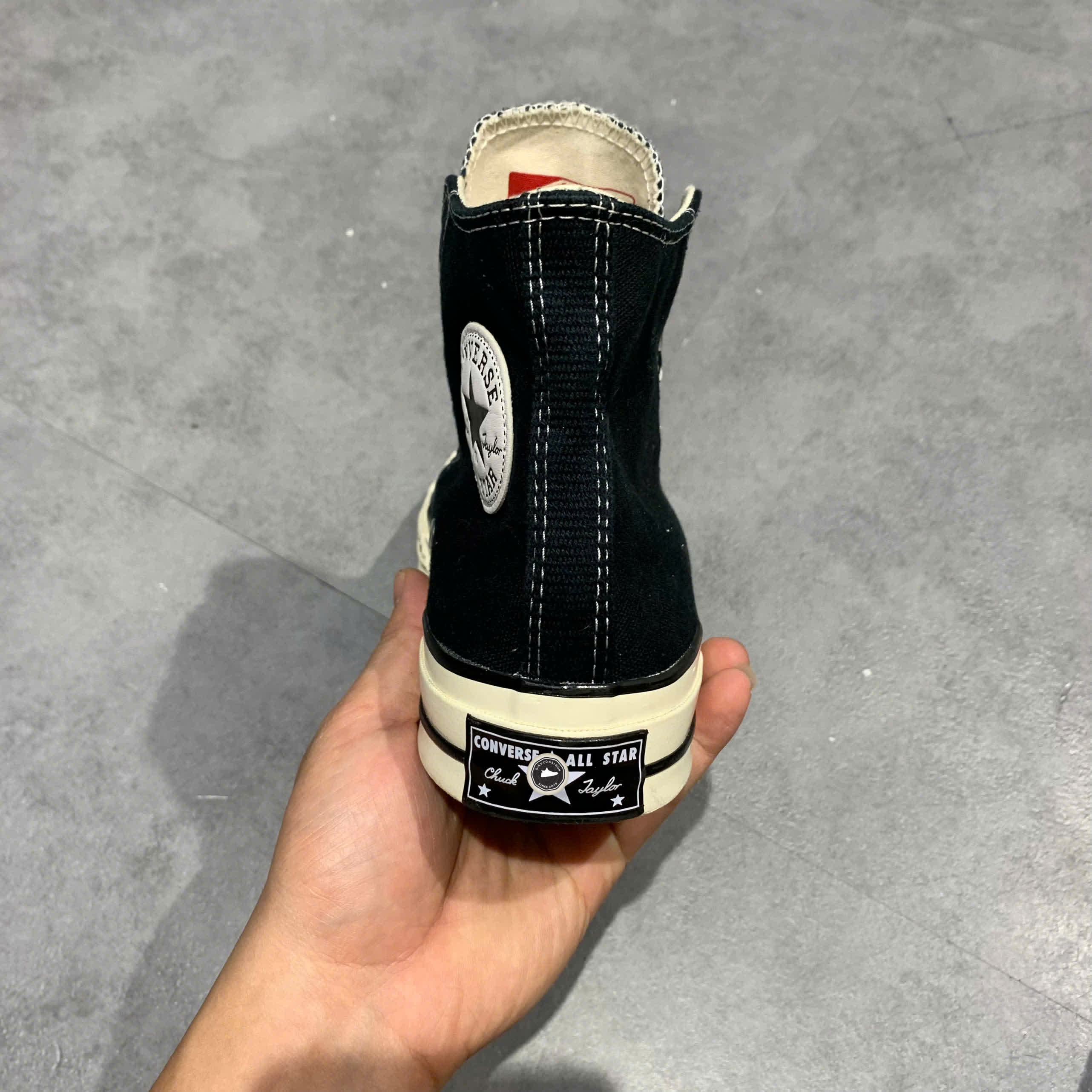 CONVERSE CHUCK TAYLOR ALL-STAR 70 HI BLACK EGRET 162050C SIZE 38 GIÀY 2HAND CHÍNH HÃNG PVN20177