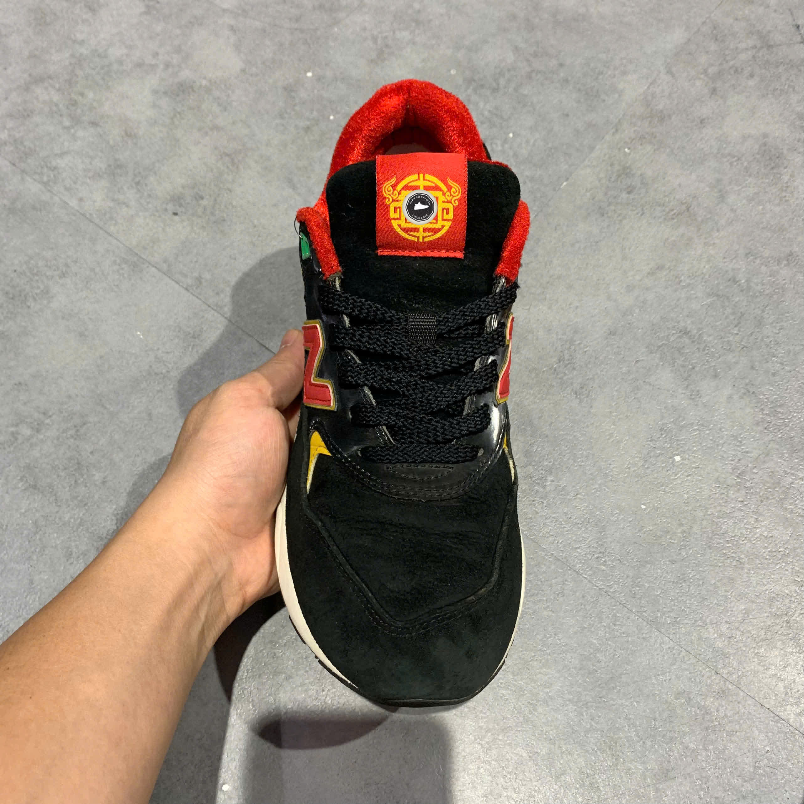 NEW BALANCE CNY580 D CMT580XZ SIZE 39.5 GIÀY 2HAND CHÍNH HÃNG PVN20174
