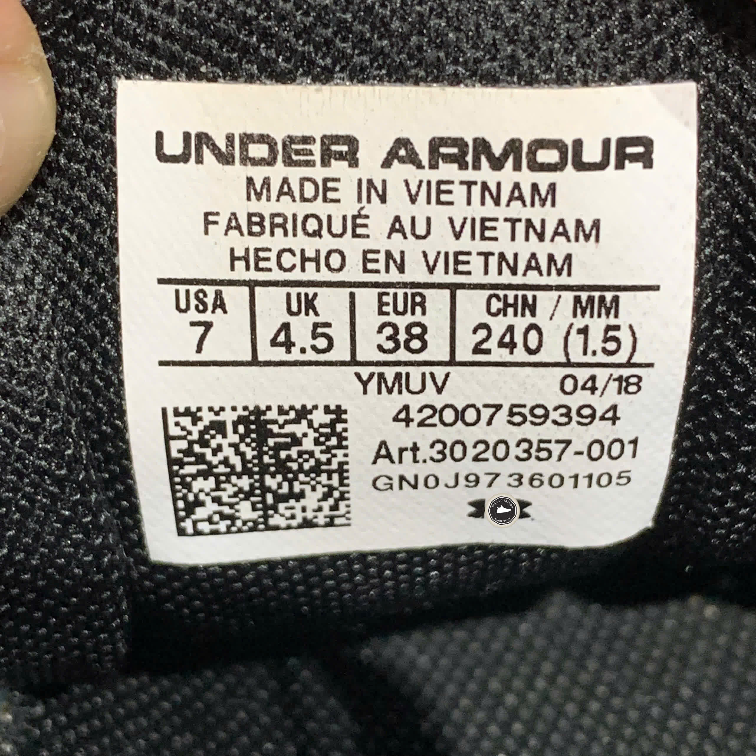 UNDER ARMOUR CHARGED BANDIT 4 3020357-001 SIZE 38 GIÀY 2HAND CHÍNH HÃNG PVN20209