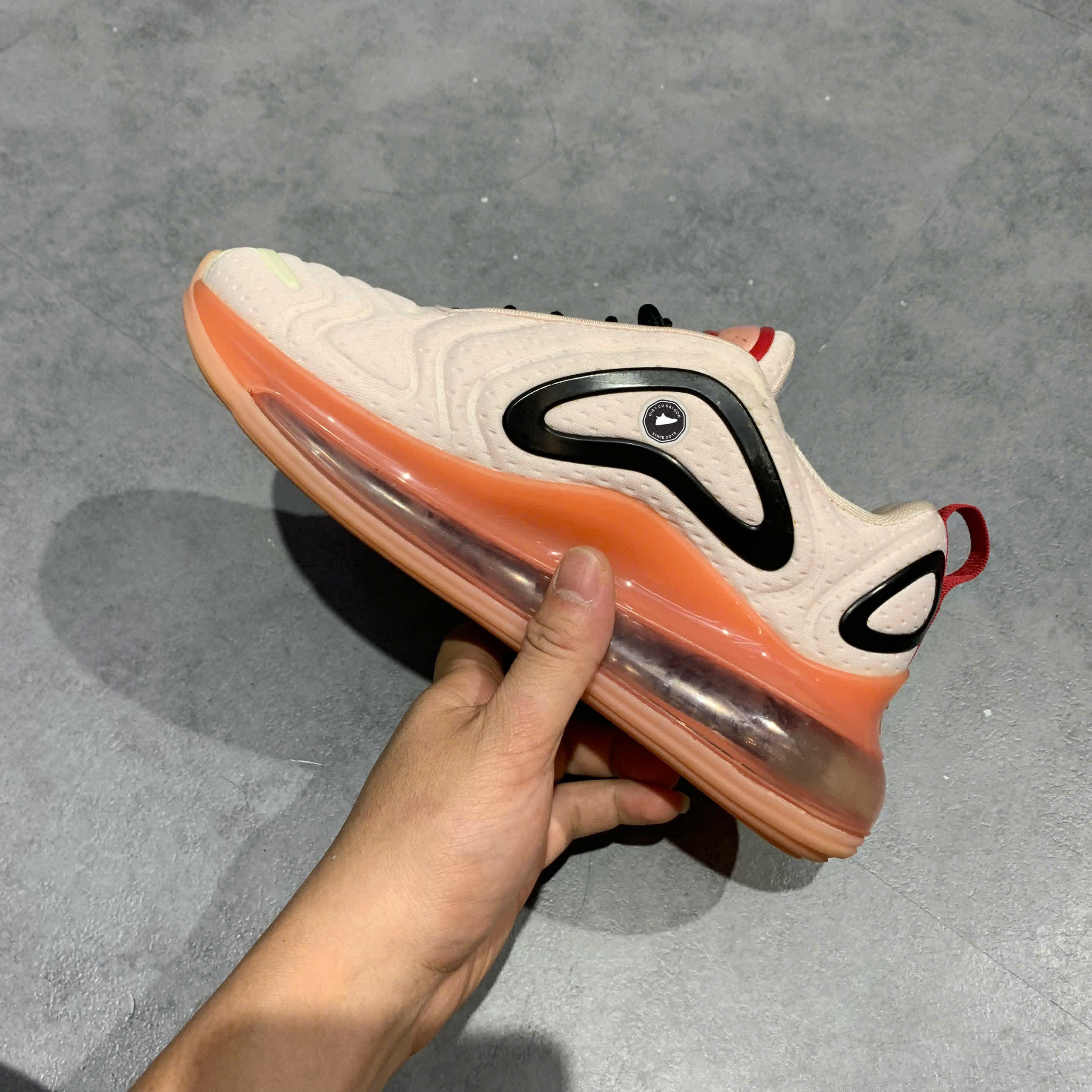 NIKE AIR MAX 720 AR9293-602 SIZE 36.5 GIÀY 2HAND CHÍNH HÃNG PVN20201