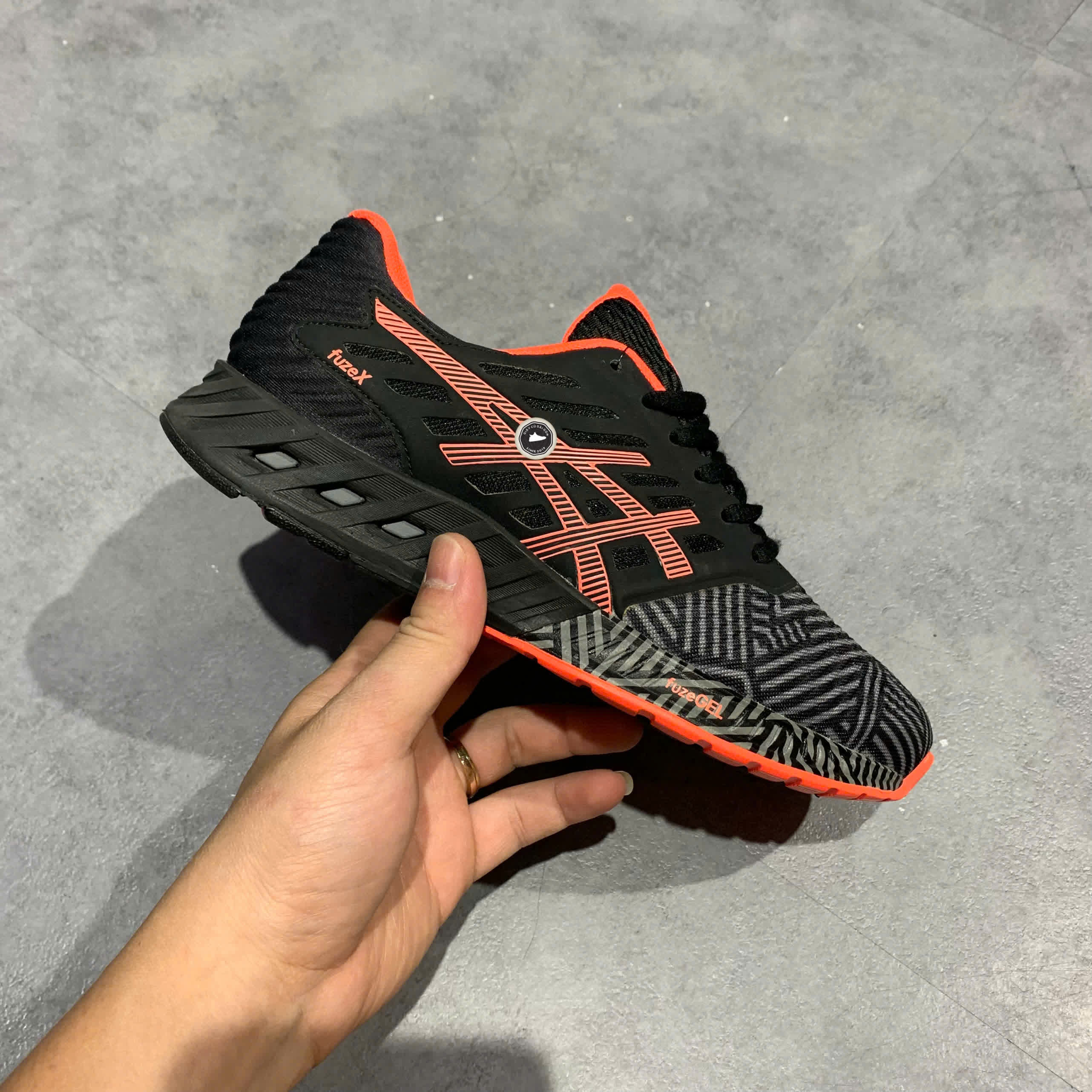 ASICS FUZEX T6K8N SIZE 37 GIÀY 2HAND CHÍNH HÃNG PVN20123