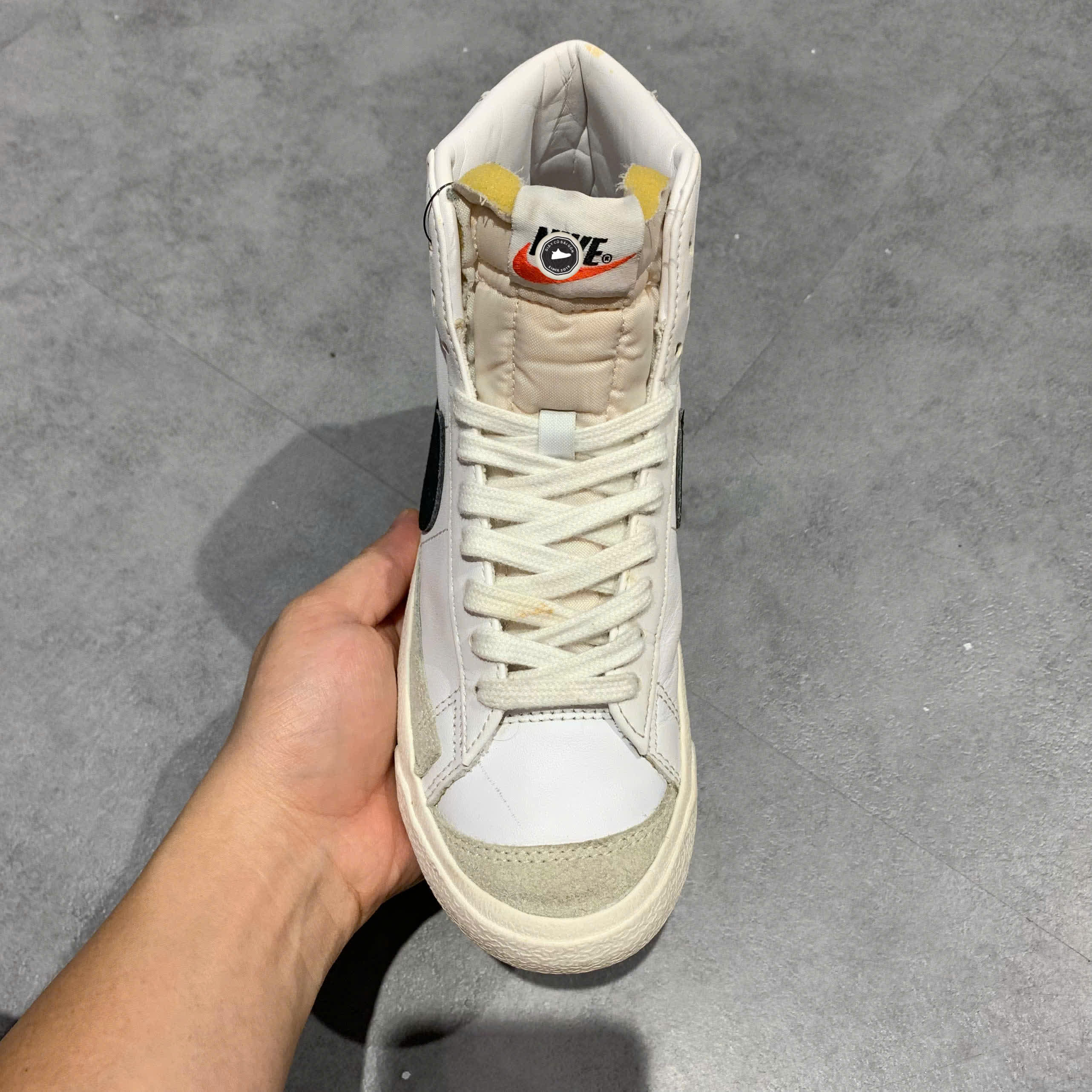 NIKE BLAZER MID ’77 CZ1055-100 SIZE 36.5 GIÀY 2HAND CHÍNH HÃNG PVN20192