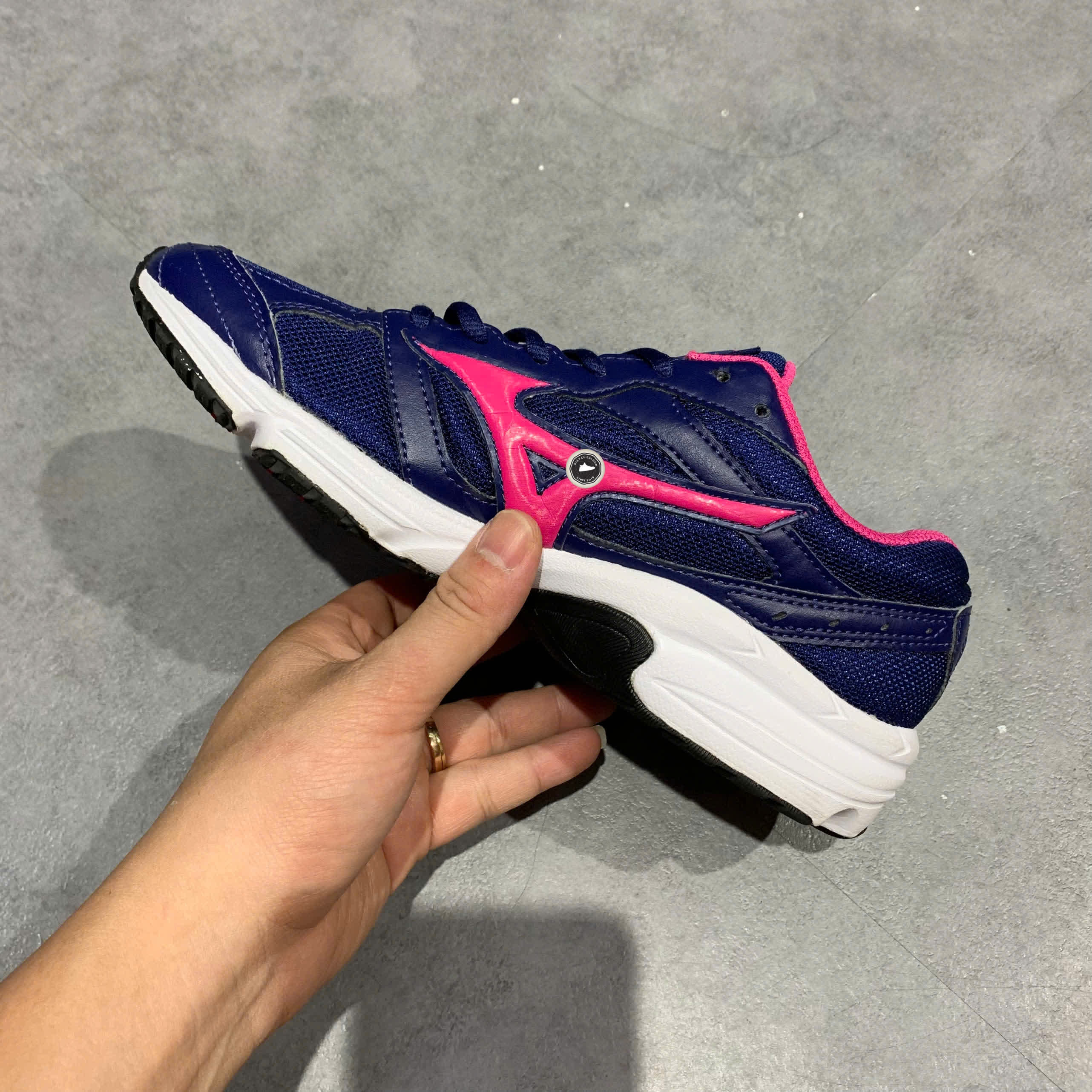 MIZUNO ROXO CPM ROSA K1GA180760 SIZE 38 GIÀY 2HAND CHÍNH HÃNG PVN20155