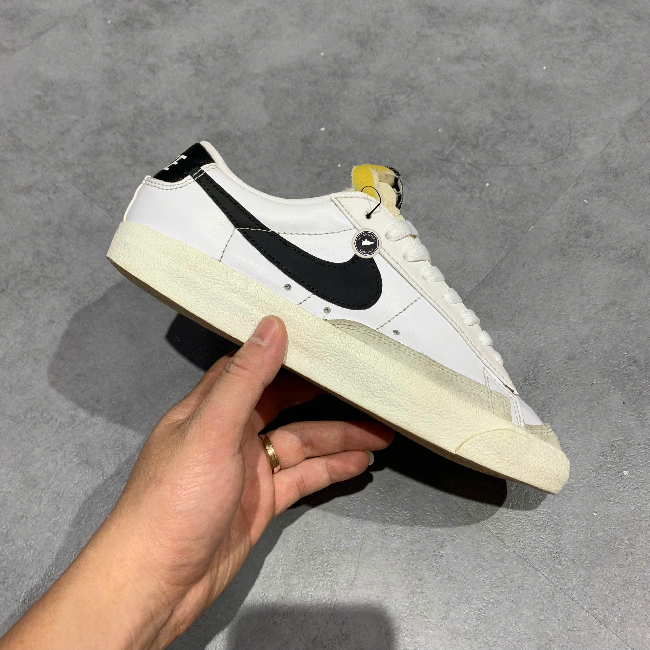 NIKE BLAZER LOW ’77 DC4769-102 SIZE 38 GIÀY 2HAND CHÍNH HÃNG PVN20142