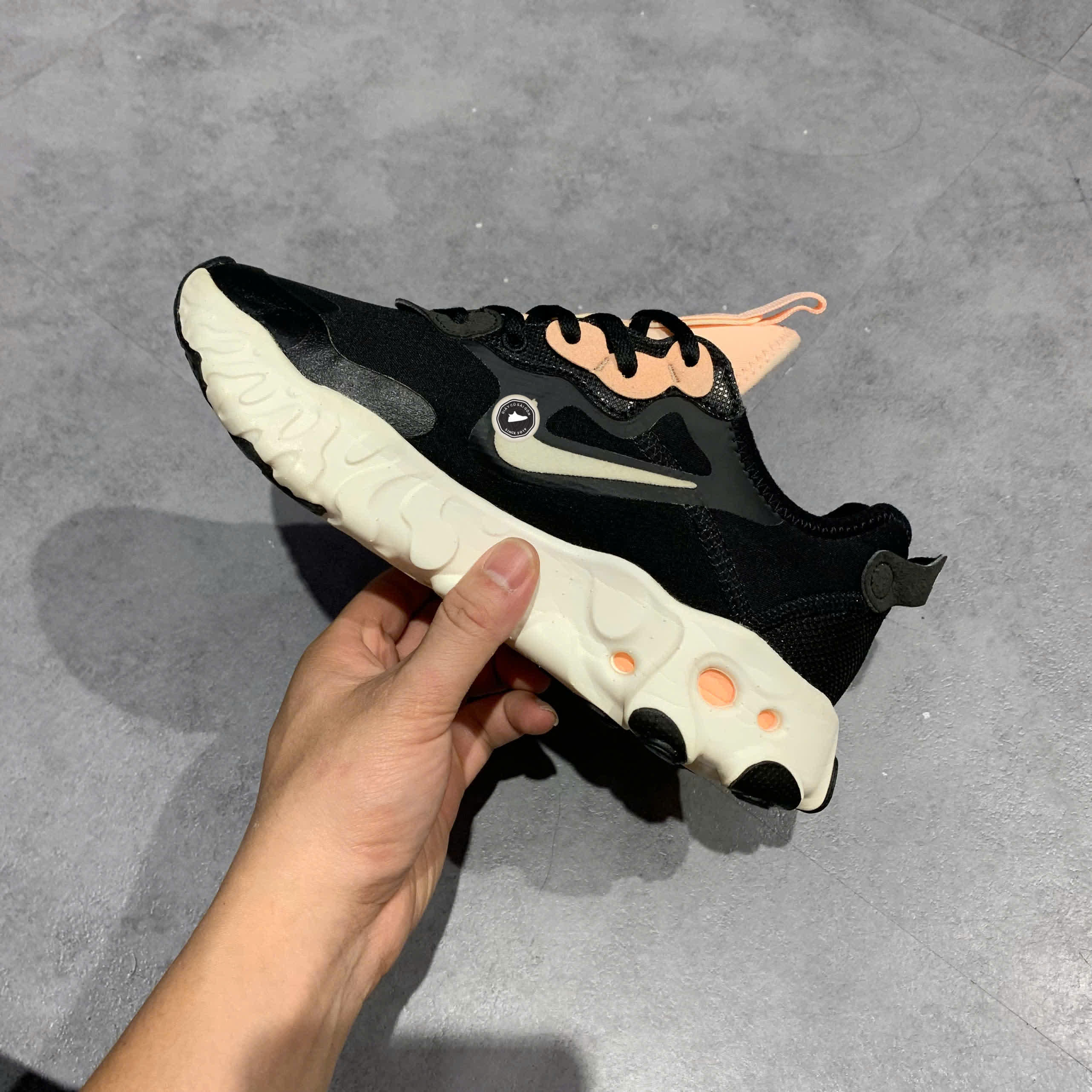 NIKE REACT ART3MIS CN8203-004 SIZE 38 GIÀY 2HAND CHÍNH HÃNG PVN20147
