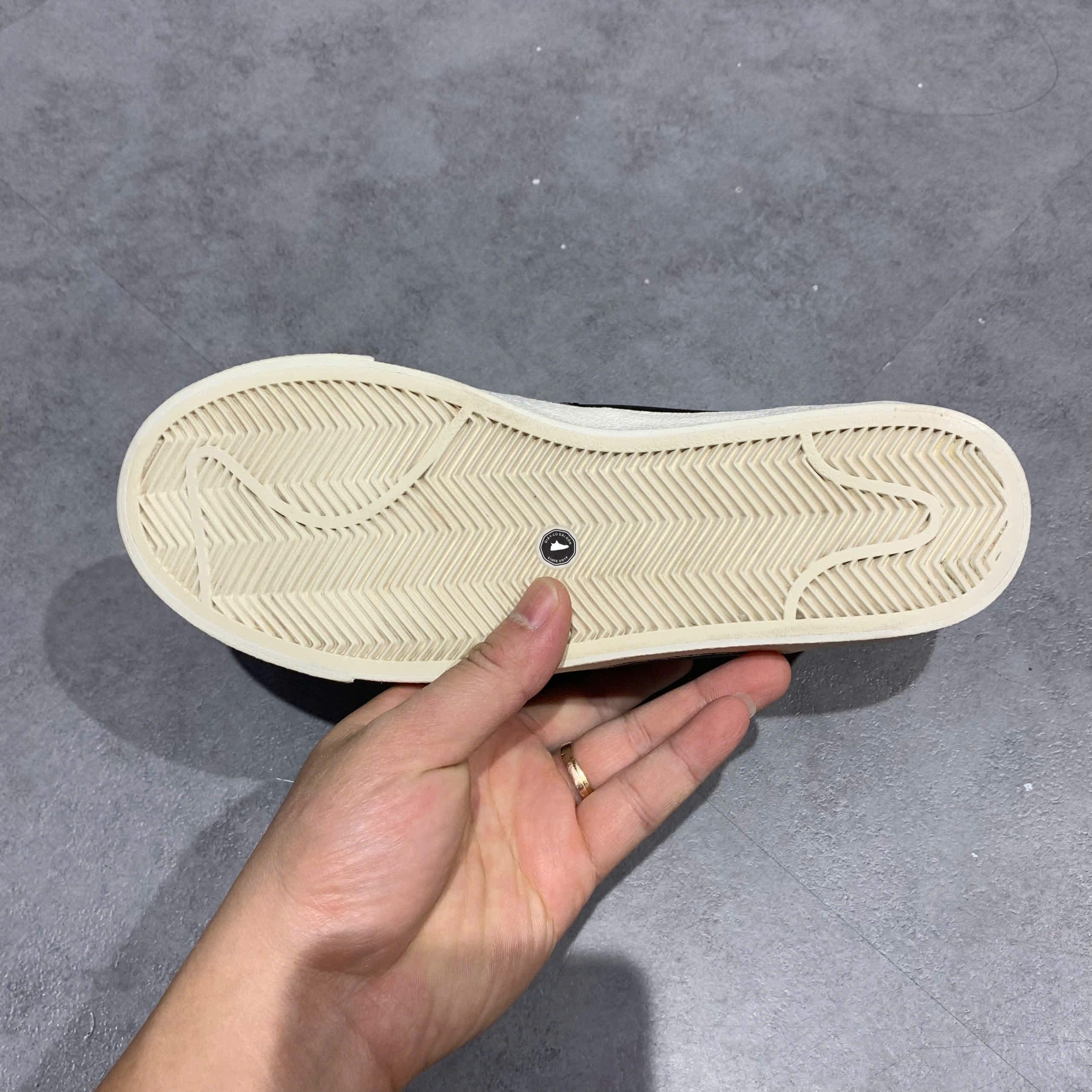 NIKE BLAZER LOW ’77 JUMBO DQ1470-101 SIZE 38 GIÀY 2HAND CHÍNH HÃNG PVN20149