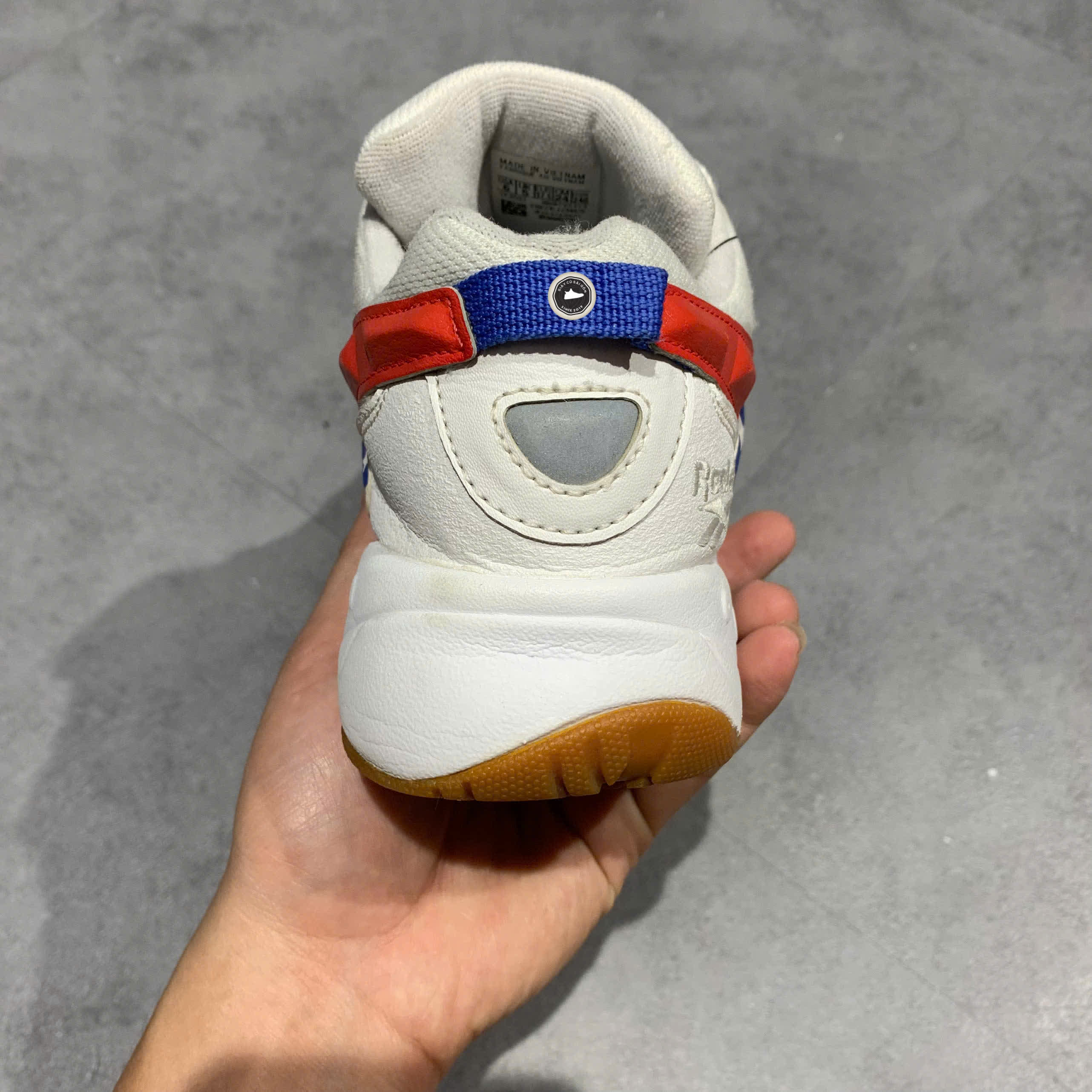 REEBOK INTERVAL 96 'RADIANT RED BLUE' FV5473 SIZE 37.5 GIÀY 2HAND CHÍNH HÃNG PVN20145