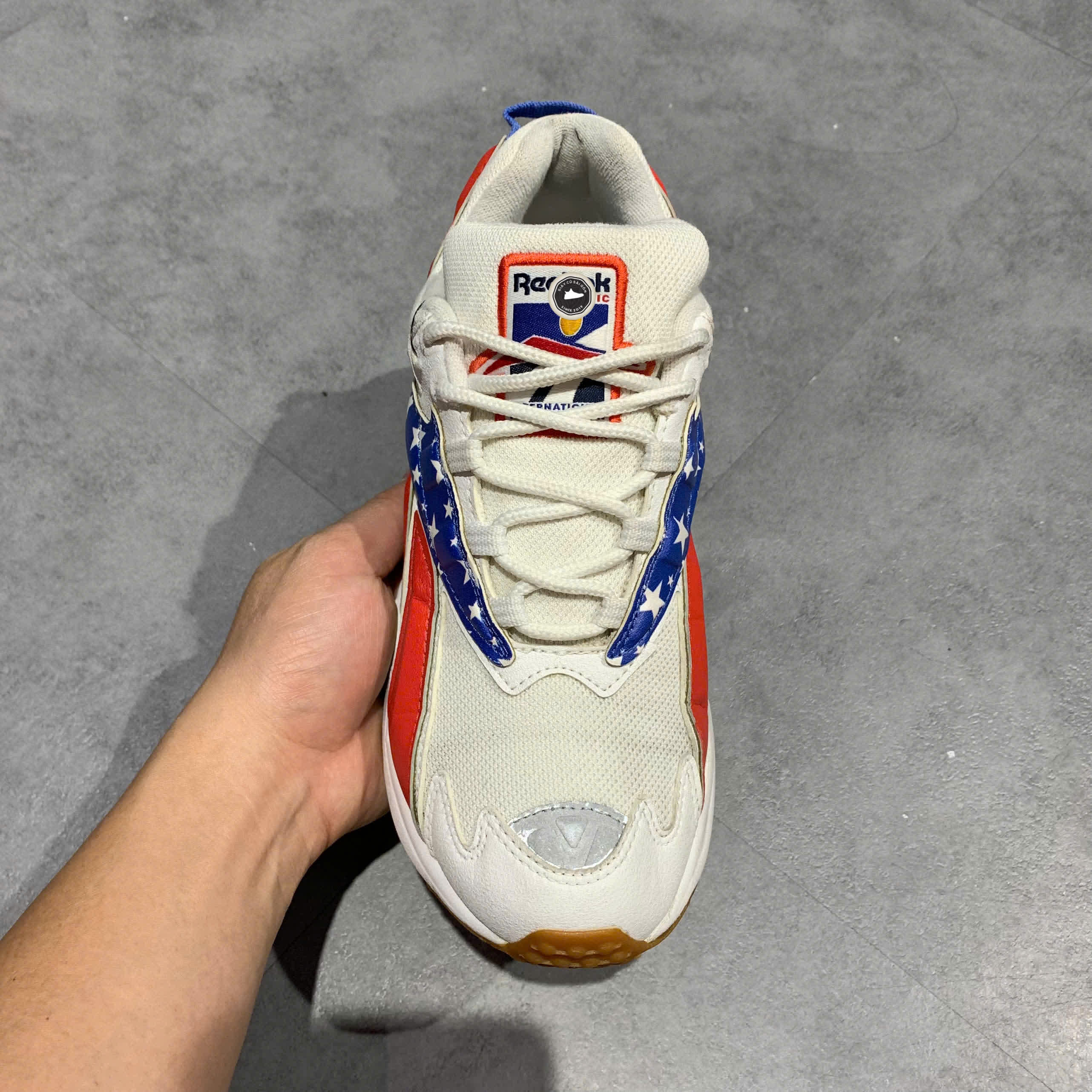 REEBOK INTERVAL 96 'RADIANT RED BLUE' FV5473 SIZE 37.5 GIÀY 2HAND CHÍNH HÃNG PVN20145