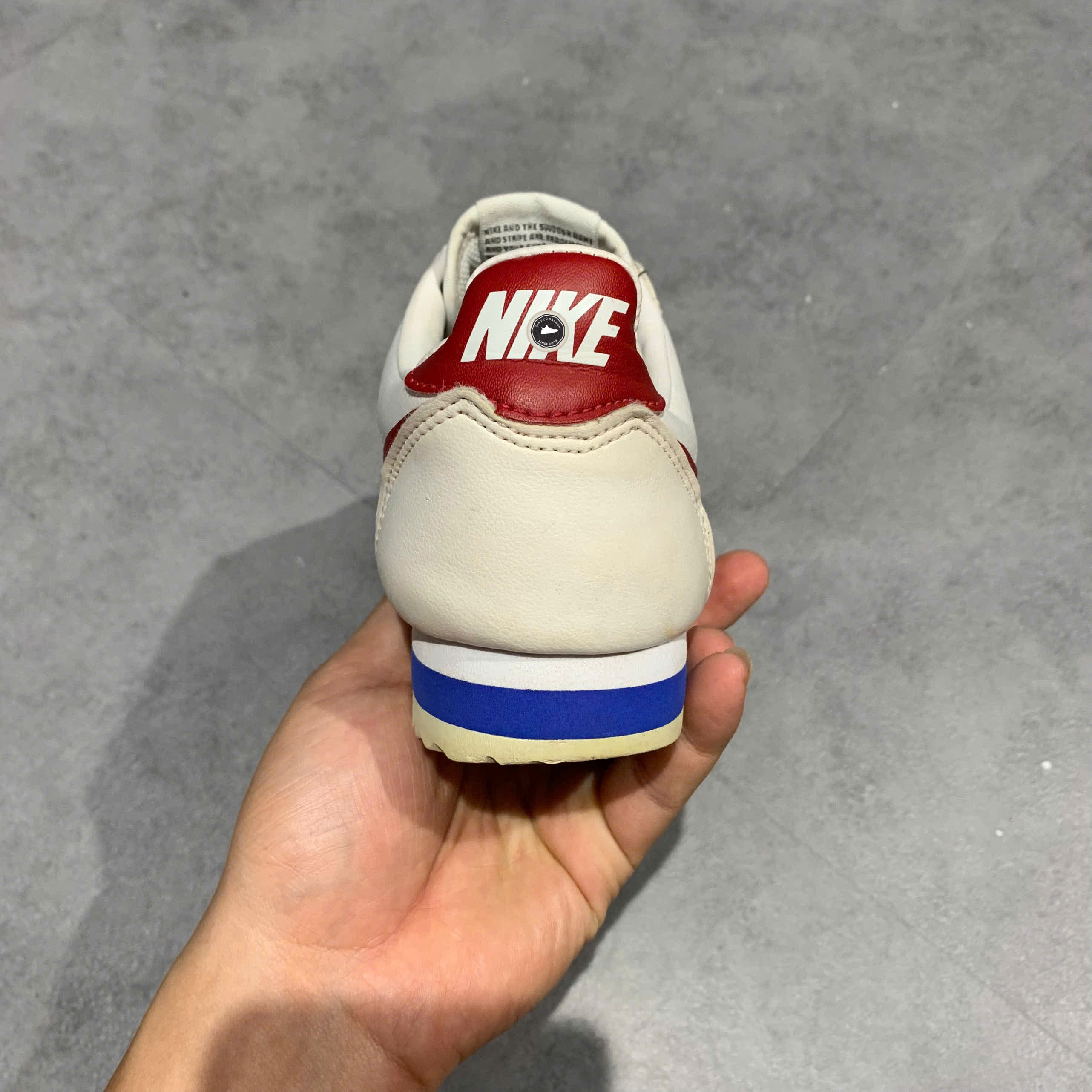 NIKE CLASSIC CORTEZ ‘WHITE / VARSITY RED / VARSITY ROYAL’ 807471-103 SIZE 38.5 GIÀY 2HAND CHÍNH HÃNG PVN20193