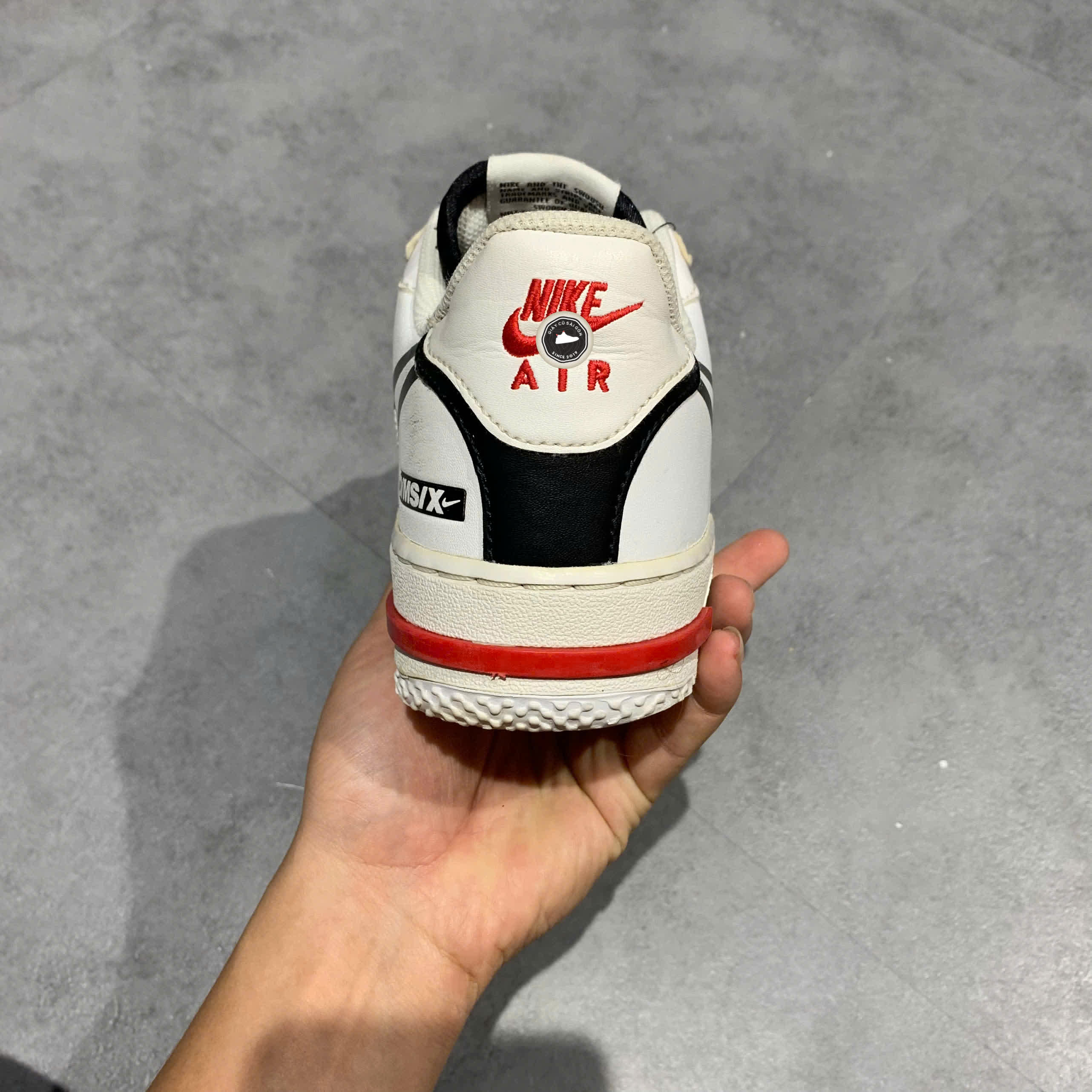 NIKE AIR FORCE 1 REACT D/MS/X CD4366-100 SIZE 42 GIÀY 2HAND CHÍNH HÃNG PVN20026