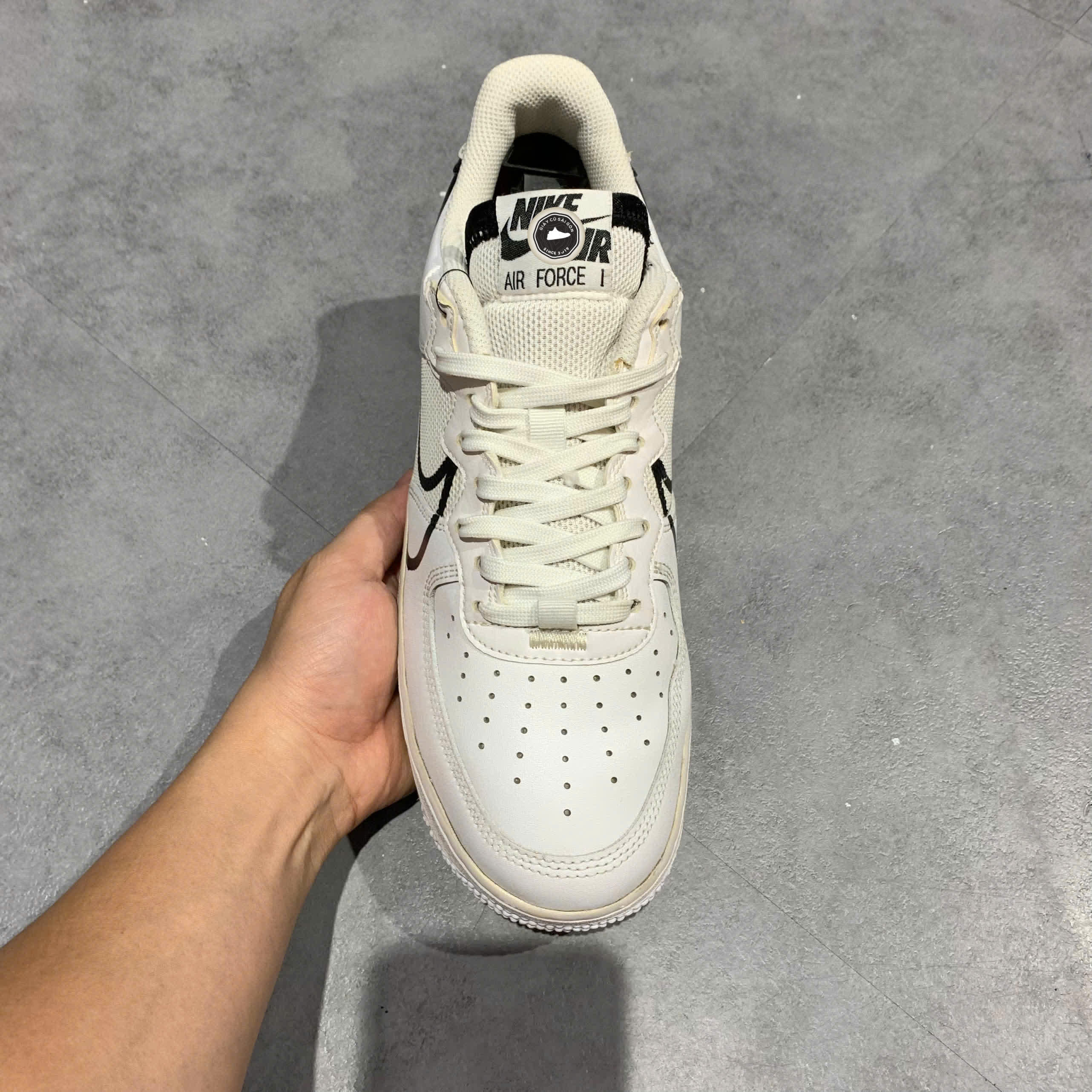 NIKE AIR FORCE 1 REACT D/MS/X CD4366-100 SIZE 42 GIÀY 2HAND CHÍNH HÃNG PVN20026