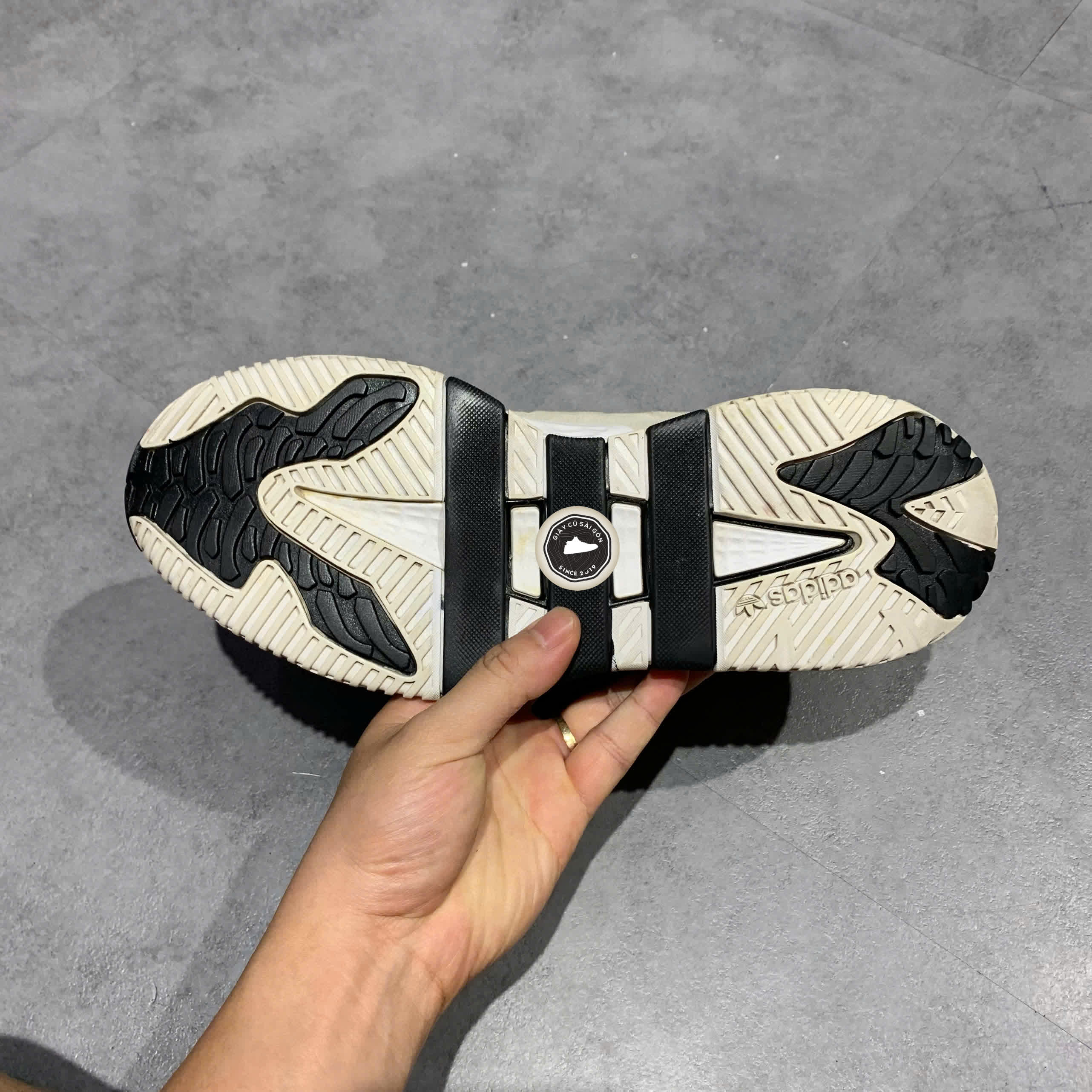 ADIDAS NITEBALL ‘BLACK WHITE’ H67360 SIZE 42 GIÀY 2HAND CHÍNH HÃNG PVN19969