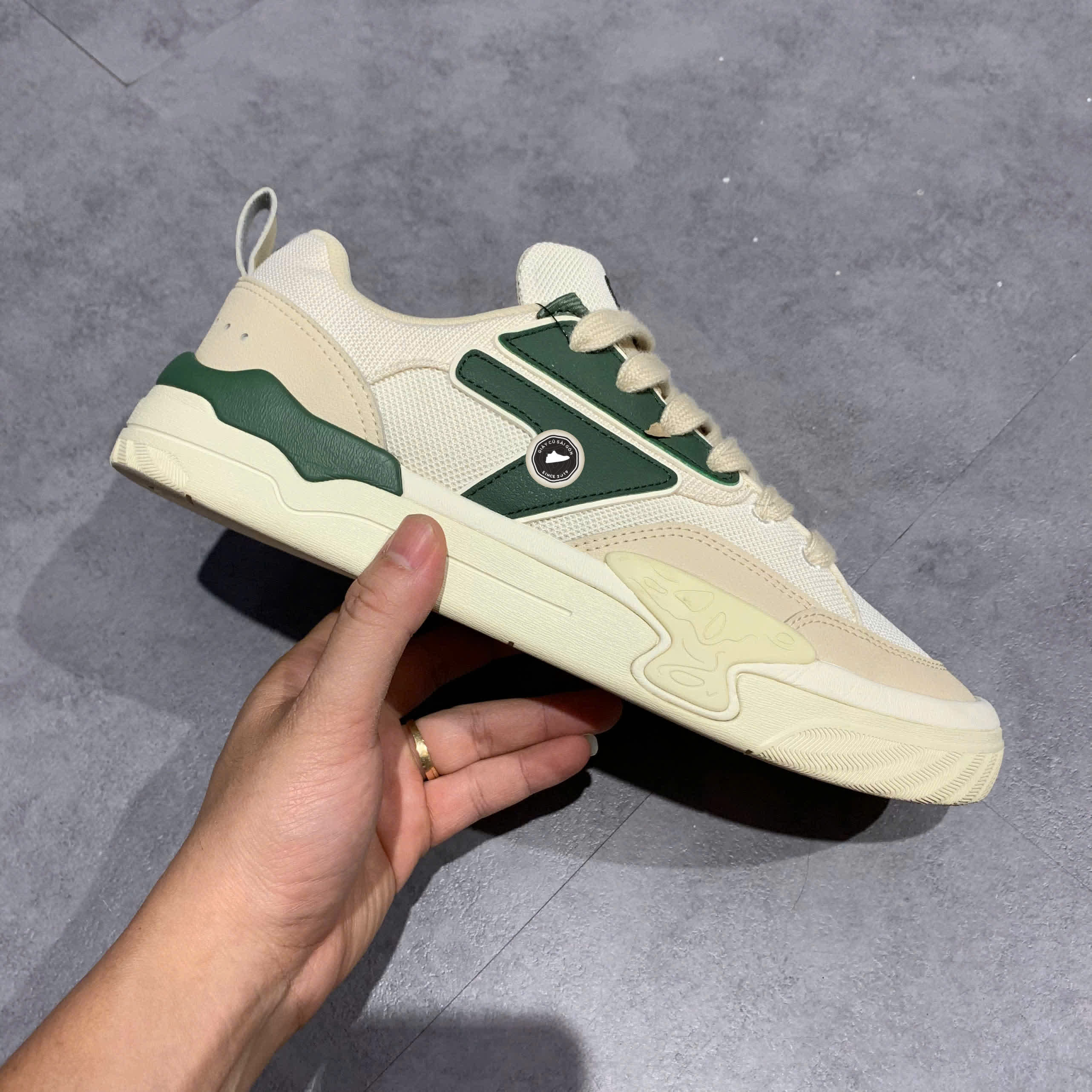 FILA T12M422307FWA SIZE 42 – GIÀY 2HAND CHÍNH HÃNG