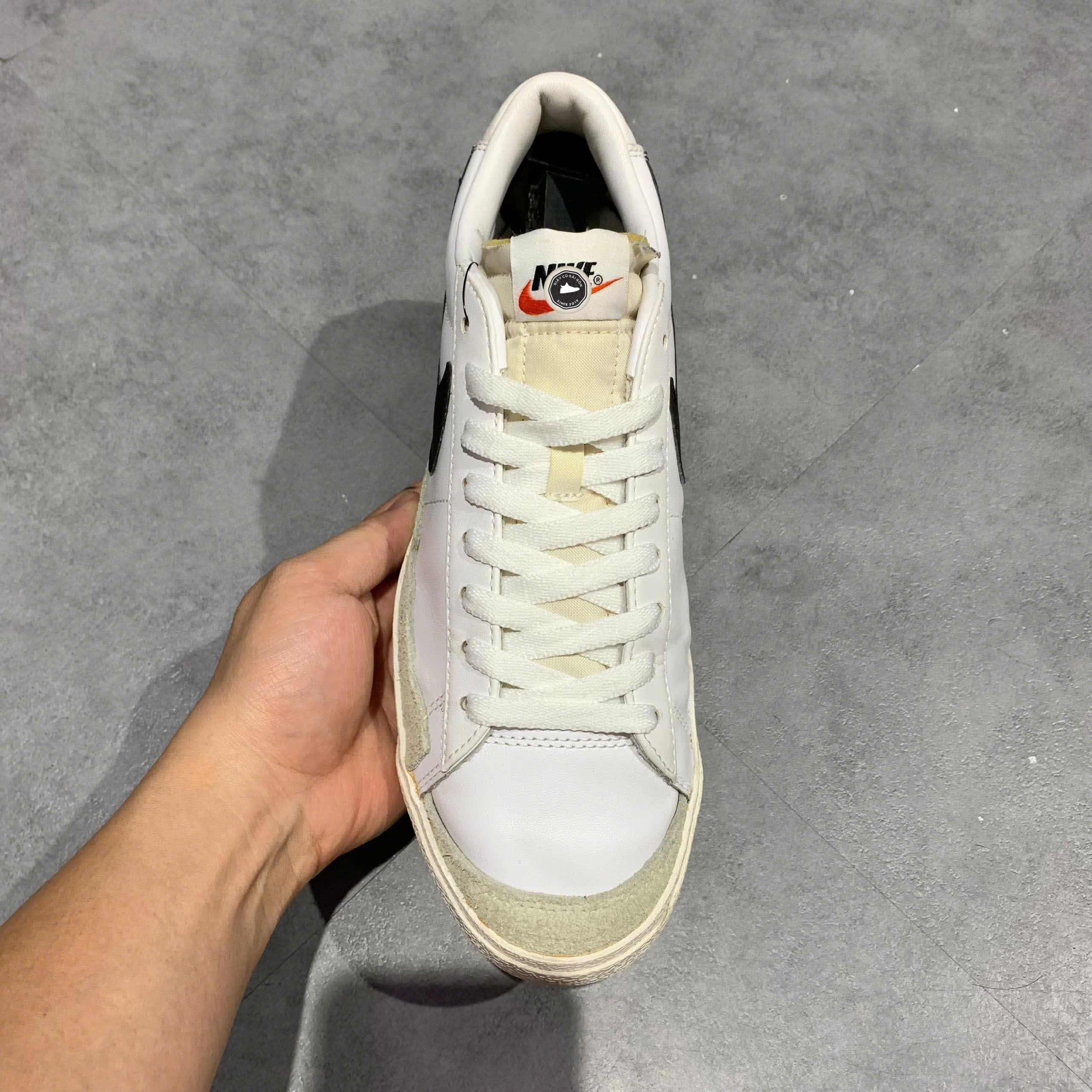 NIKE BLAZER LOW ’77 VINTAGE – DA6364-101 SIZE 42.5 GIÀY 2HAND CHÍNH HÃNG PVN20020