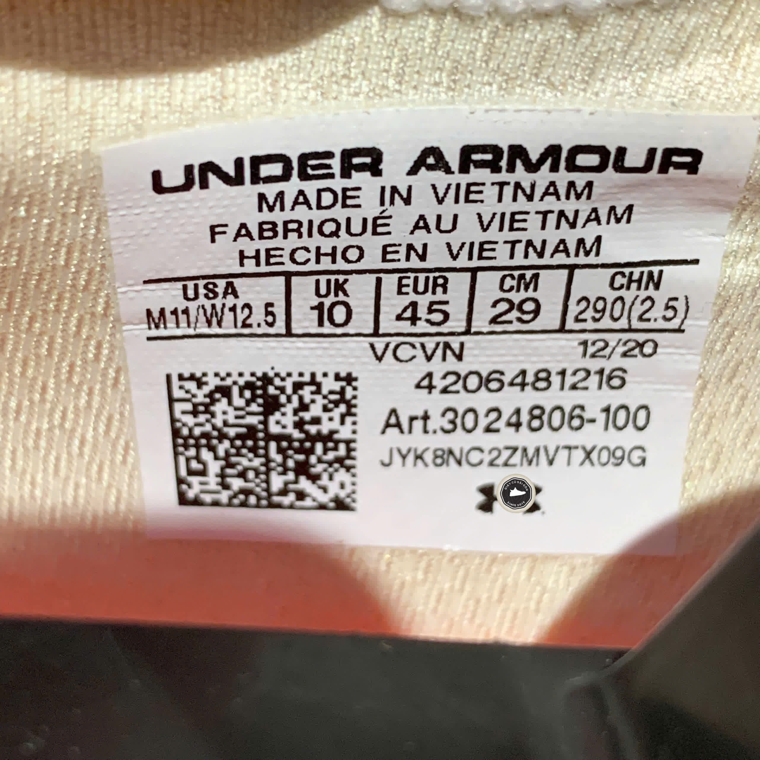 UNDER ARMOUR HOVR PHANTOM 2 SLIP – 3024806-100 SIZE 45 GIÀY 2HAND CHÍNH HÃNG PVN19991