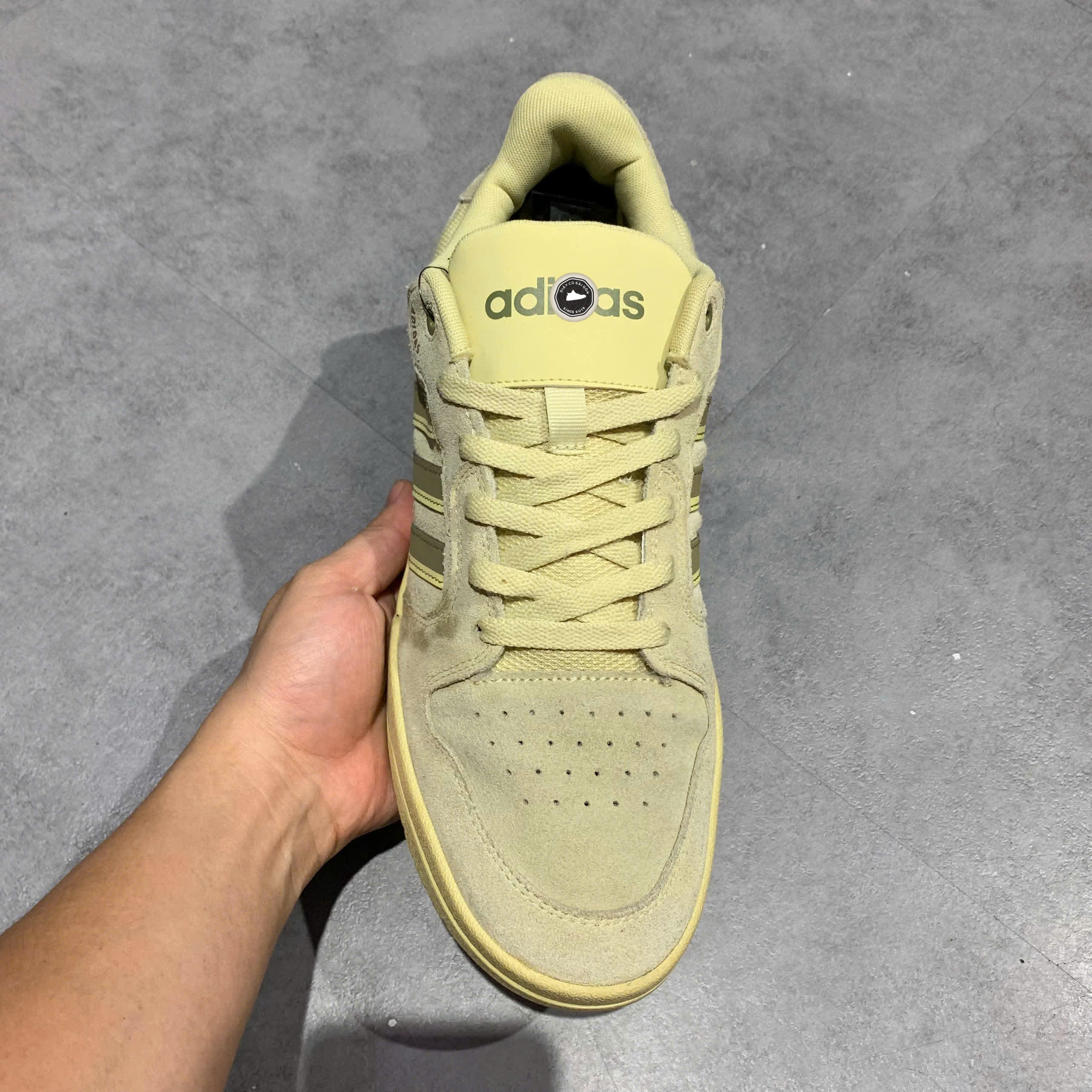 ADIDAS ENTRAP “BEIGE” JS3007 SIZE 42⅓ GIÀY 2HAND CHÍNH HÃNG PVN19957