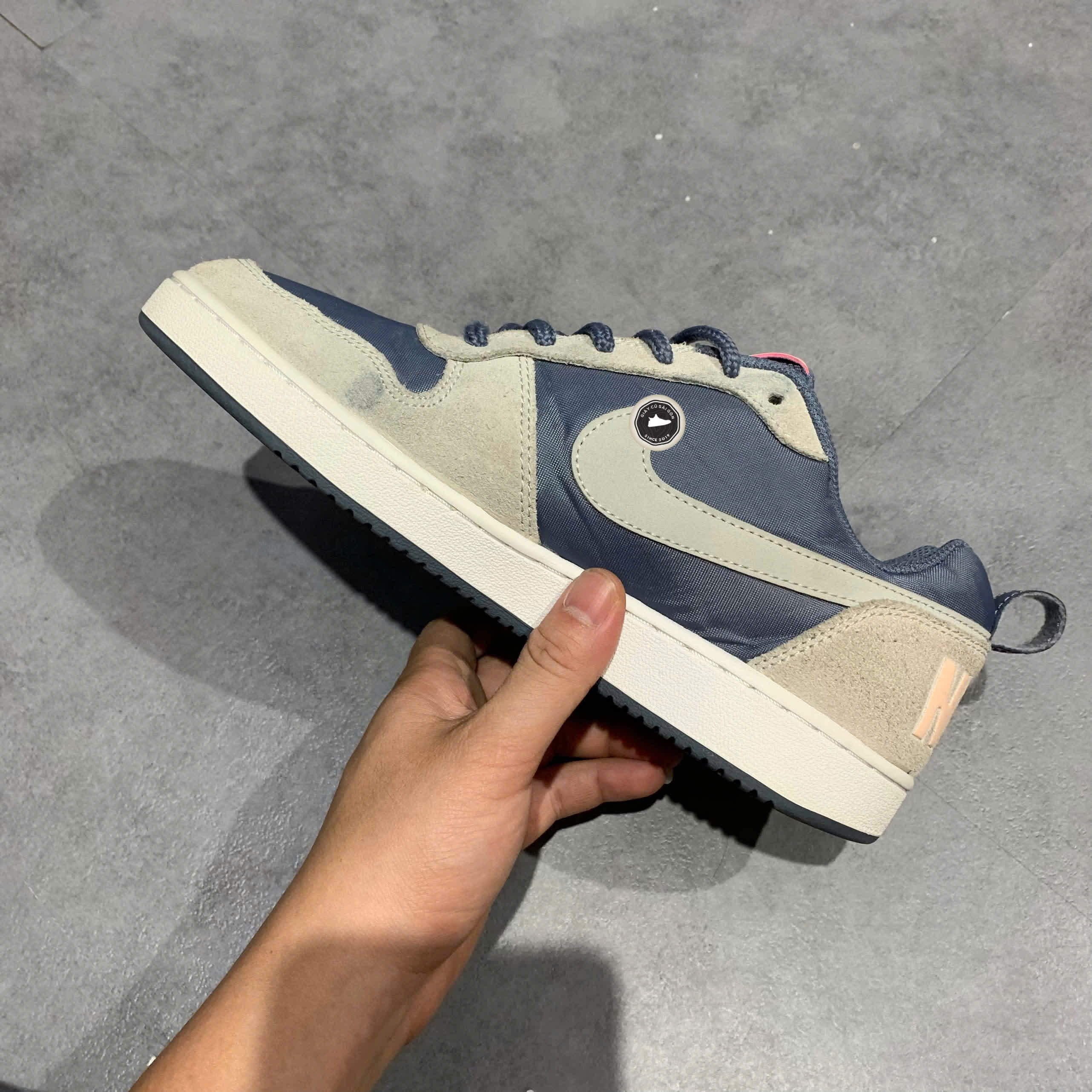 NIKE COURT BOROUGH LOW PREMIUM 'ARMORY BLUE' 861533-400 SIZE 40 GIÀY 2HAND CHÍNH HÃNG PVN20050