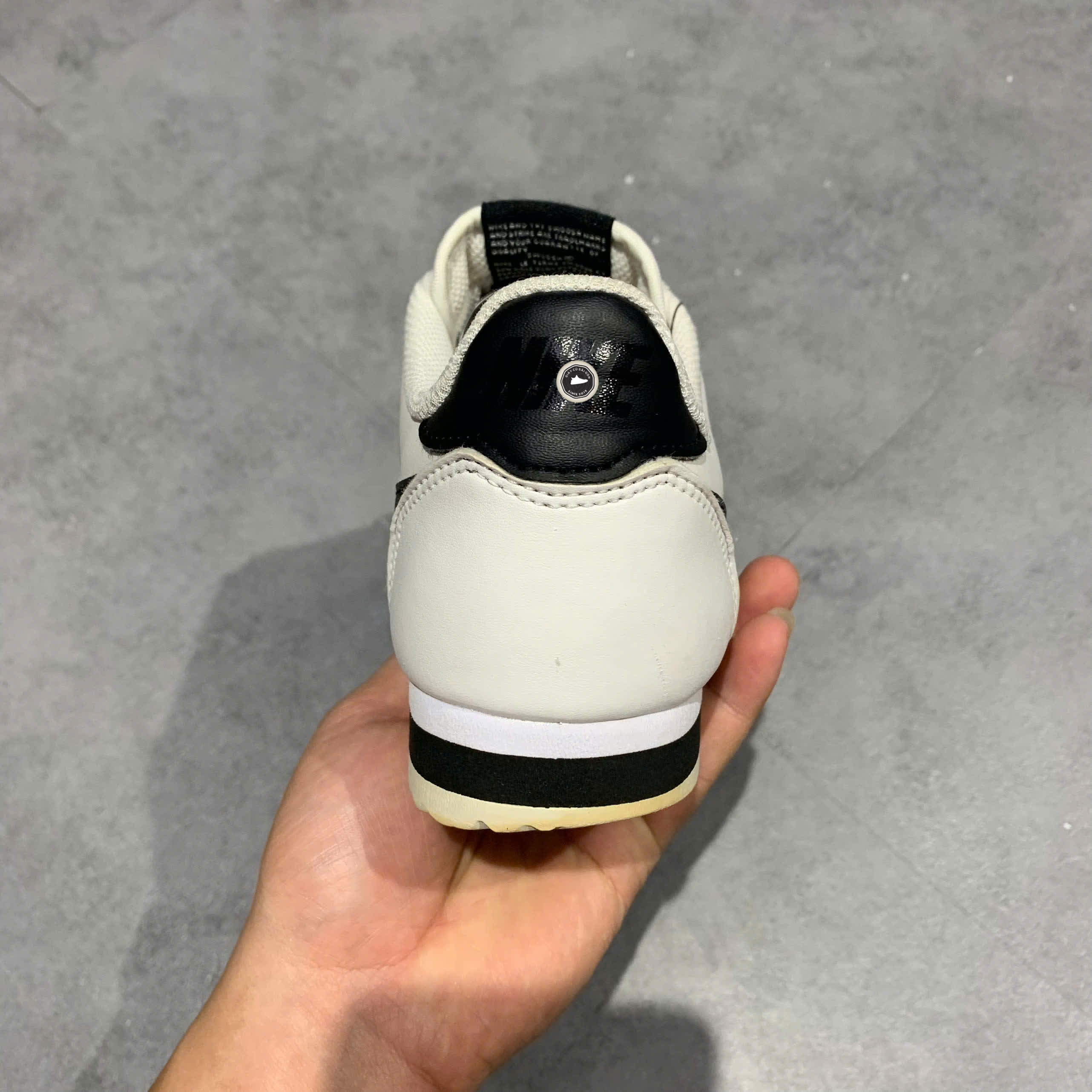 NIKE CLASSIC CORTEZ “WHITE / BLACK” 807471-101 SIZE 40 GIÀY 2HAND CHÍNH HÃNG PVN19943