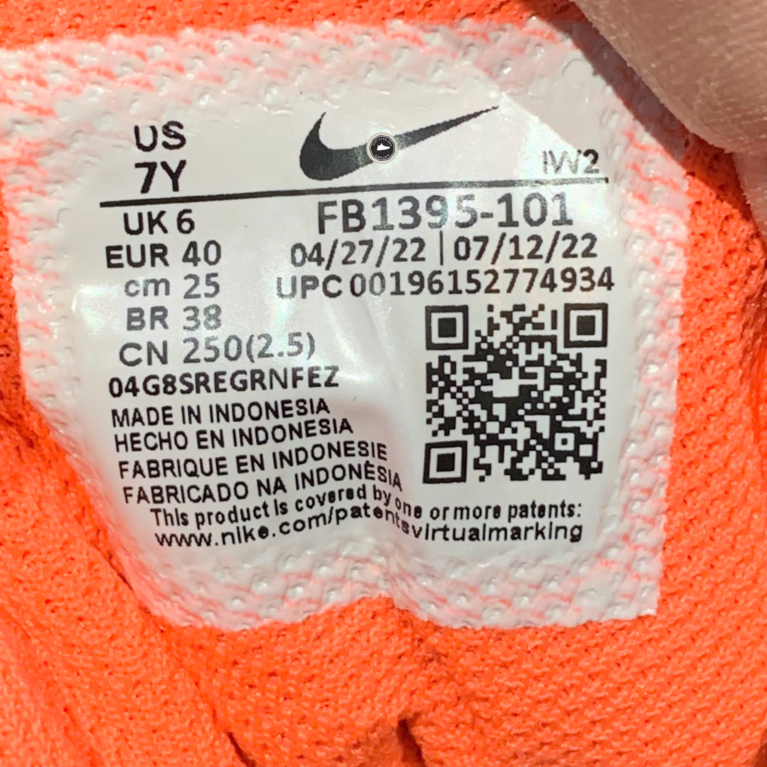 NIKE TEAM HUSTLE D10 FLYEASE “WHITE MULTI-COLOR” FB1395-101 SIZE 40 GIÀY 2HAND CHÍNH HÃNG PVN20089