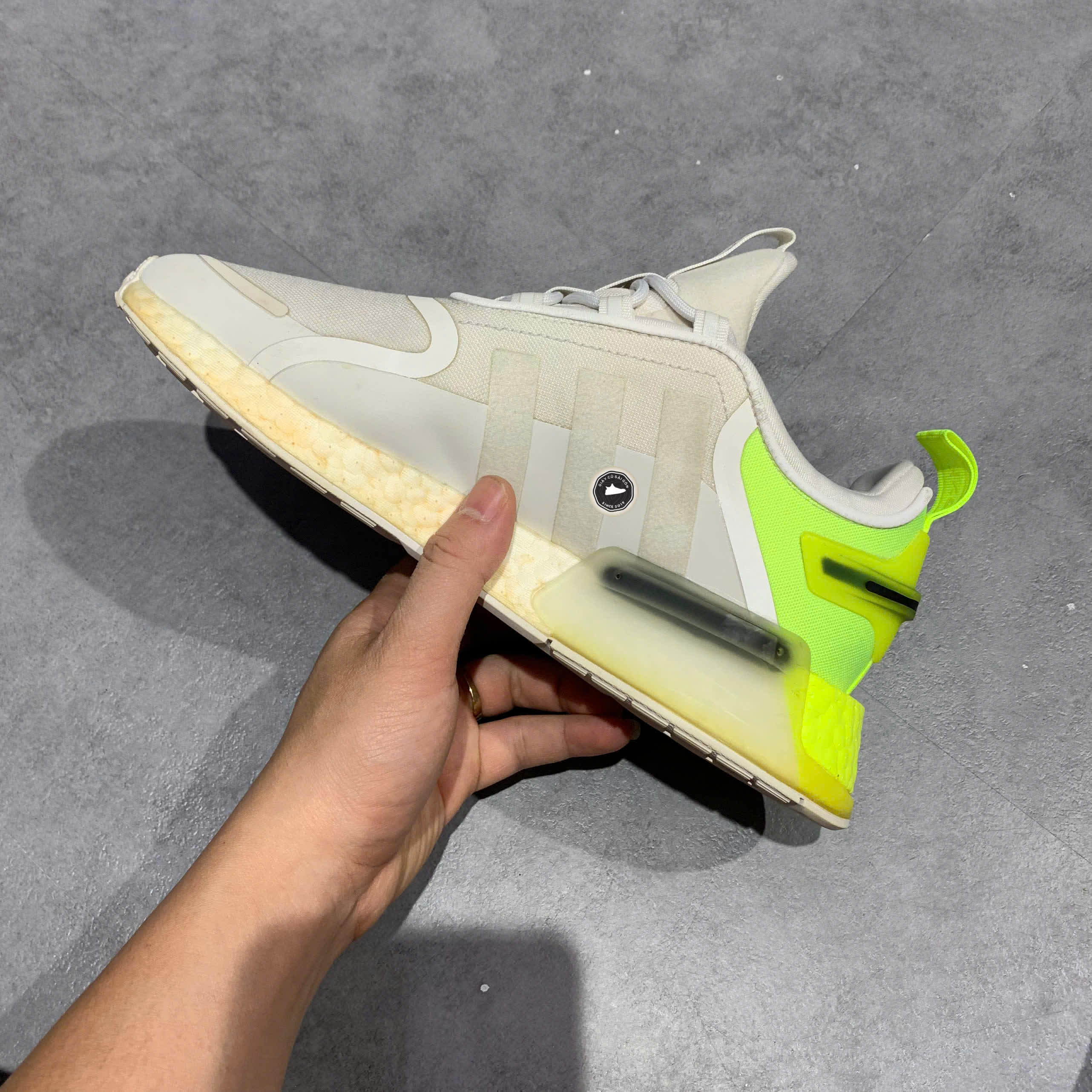 ADIDAS NMD R1 V3 “GREY / WHITE” GY7356 SIZE 40 2/3 GIÀY 2HAND CHÍNH HÃNG PVN20061