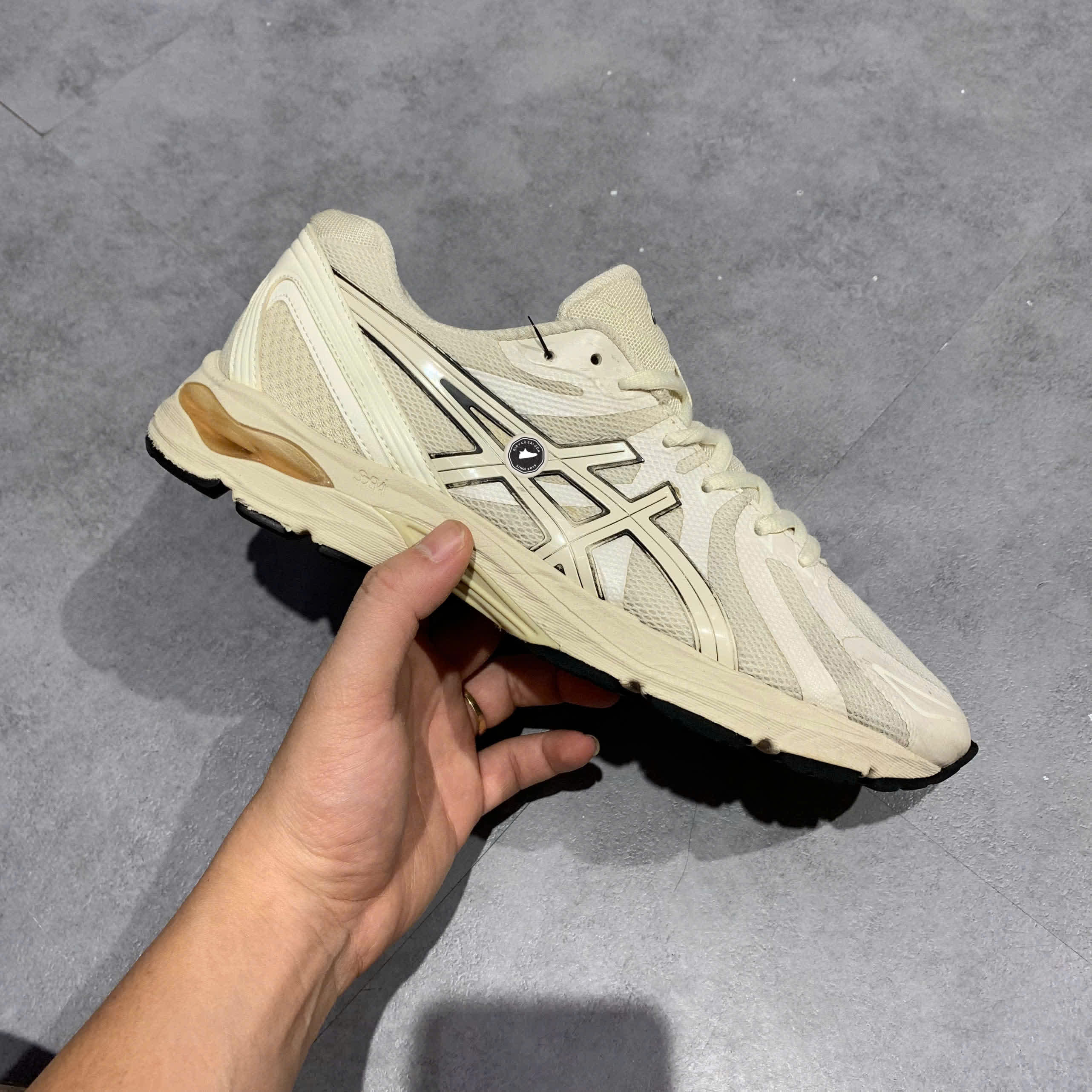 ASICS GEL-FLUX 4 CN “LIGHT GREY / SILVER” 1012B464 SIZE 40 ½ GIÀY 2HAND CHÍNH HÃNG PVN19992