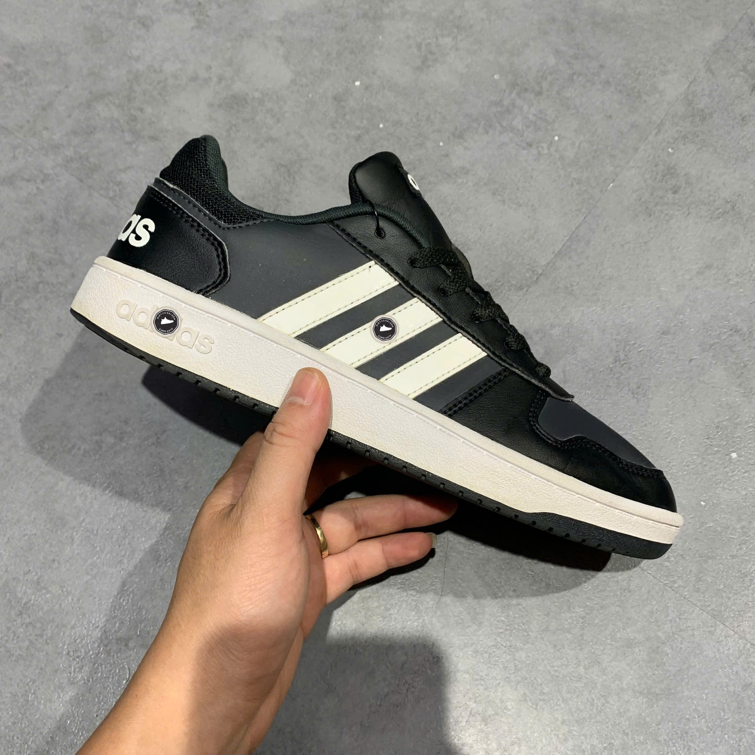 ADIDAS DAILY 3.0 B44699 SIZE 41 1/3 GIÀY 2HAND CHÍNH HÃNG PVN19975