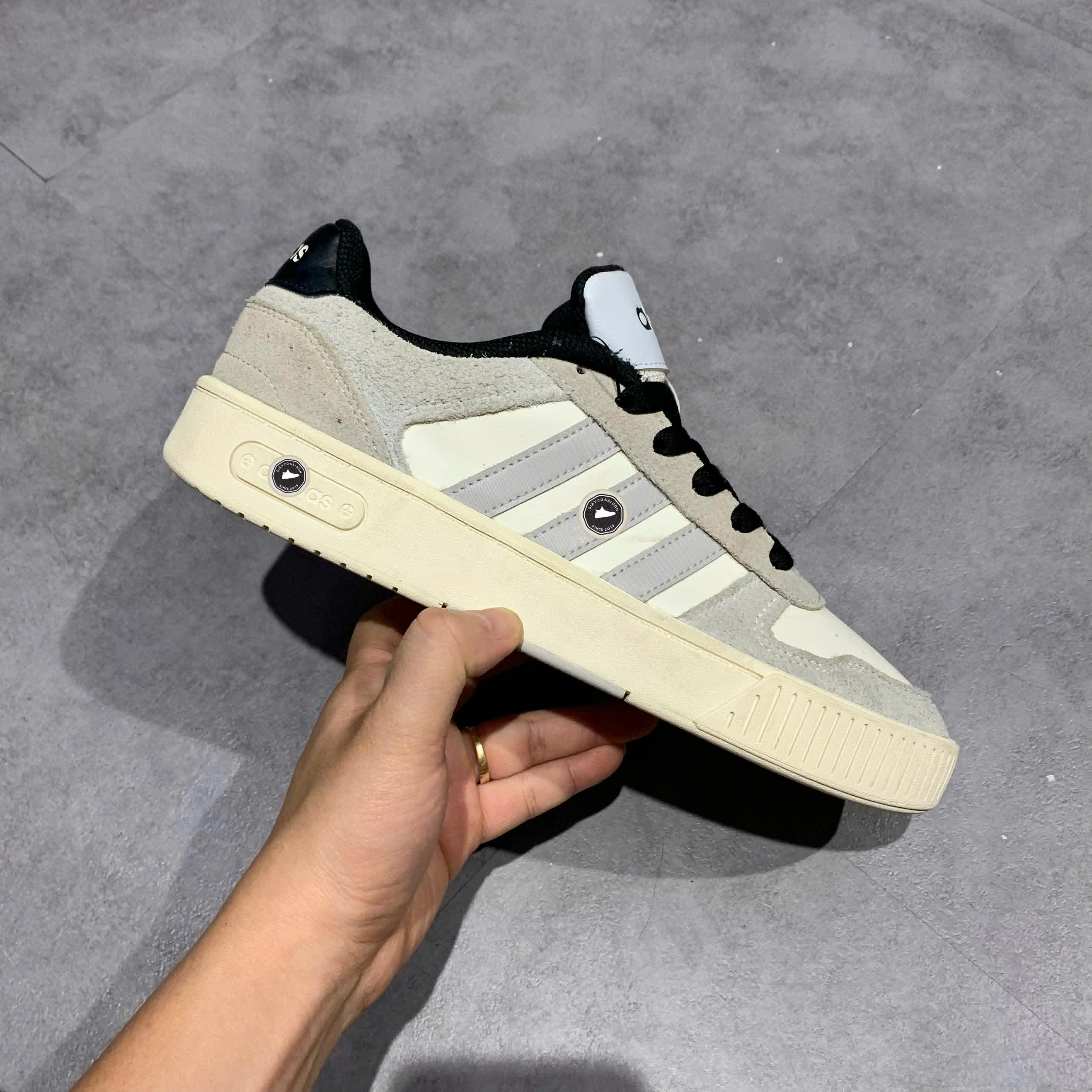 ADIDAS D-PAD CLASSIC “LIGHT BLUE / GREY” JR8327 SIZE 41 ⅓ GIÀY 2HAND CHÍNH HÃNG PVN19987