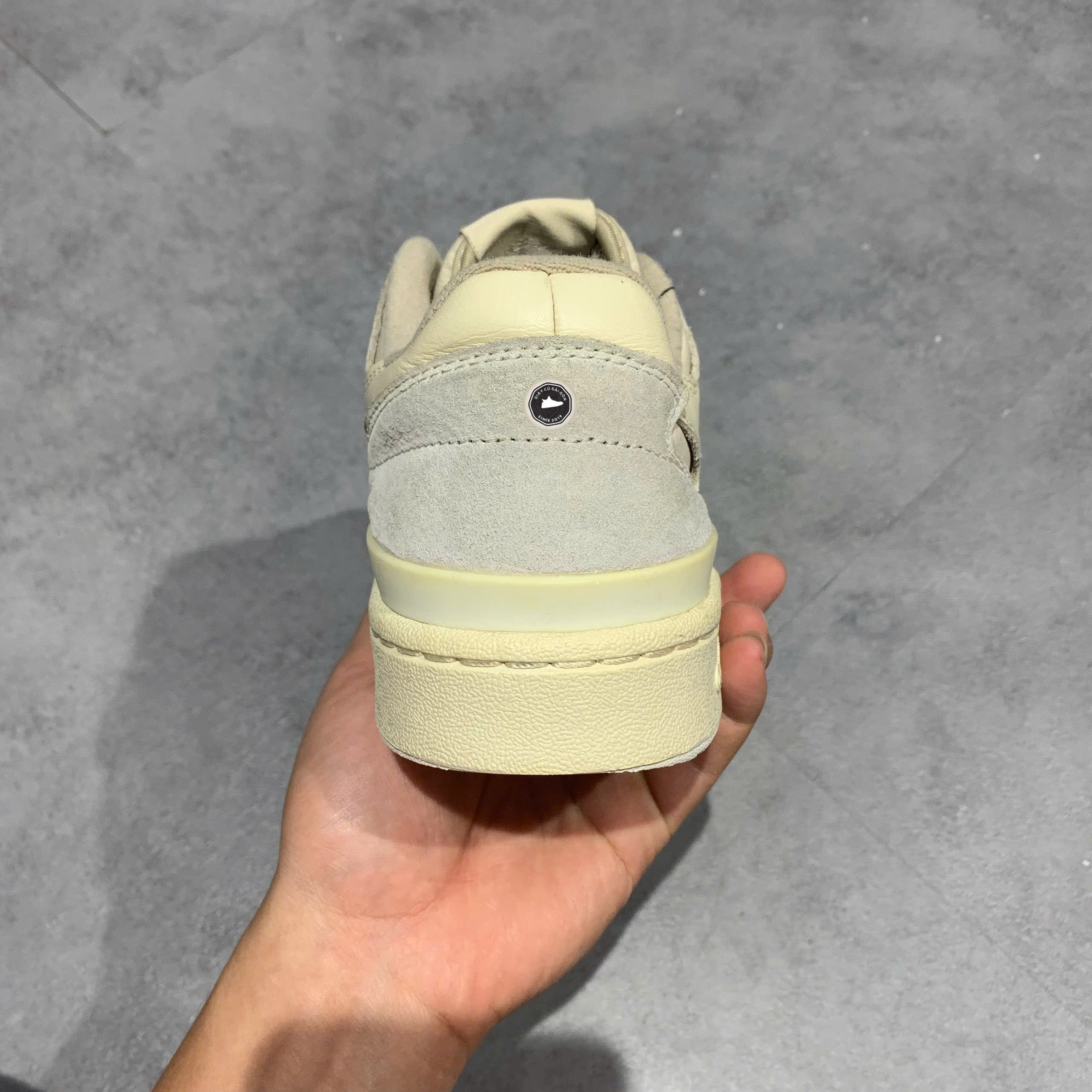 ADIDAS FORUM LOW CL “BEIGE” ID7995 SIZE 41 ⅓ GIÀY 2HAND CHÍNH HÃNG PVN19935