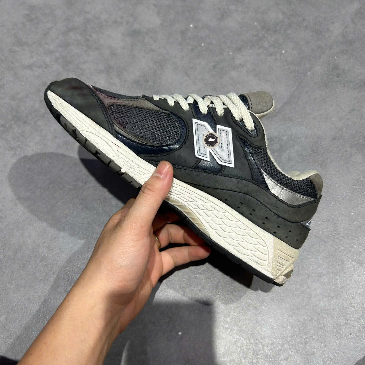 NEW BALANCE 2002R ‘NAVY GREY’ M2002RNY SIZE 40 GIÀY 2HAND CHÍNH HÃNG PVN20298