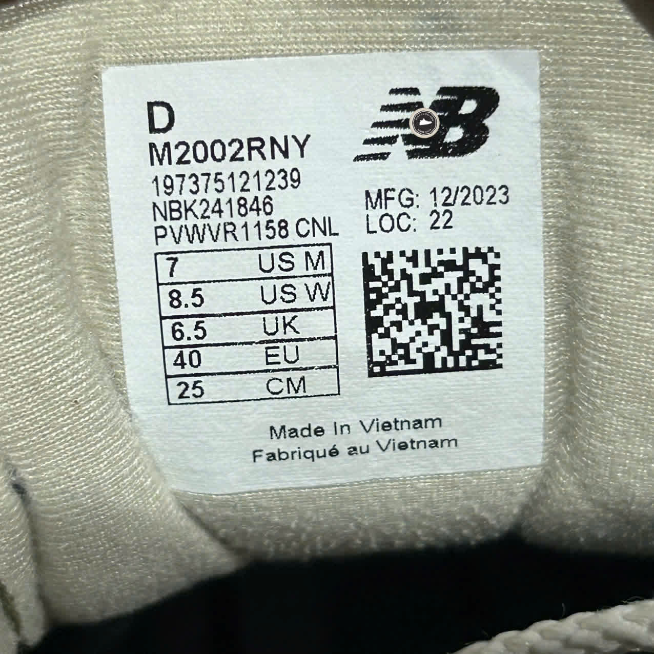 NEW BALANCE 2002R ‘NAVY GREY’ M2002RNY SIZE 40 GIÀY 2HAND CHÍNH HÃNG PVN20298