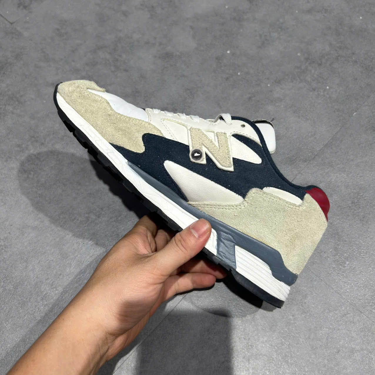 NEW BALANCE 660 ‘K AIR BOG’ ML660KAB SIZE 40 GIÀY 2HAND CHÍNH HÃNG PVN20369