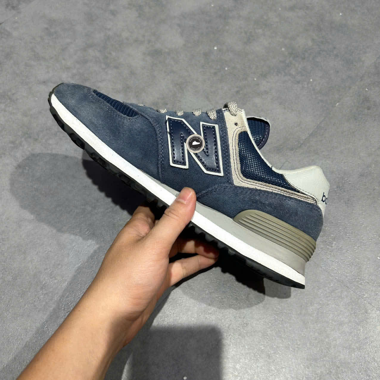New Balance 574 ‘Navy’ – ML574EGN SIZE 41.5 Giày 2hand chính hãng PVN20364