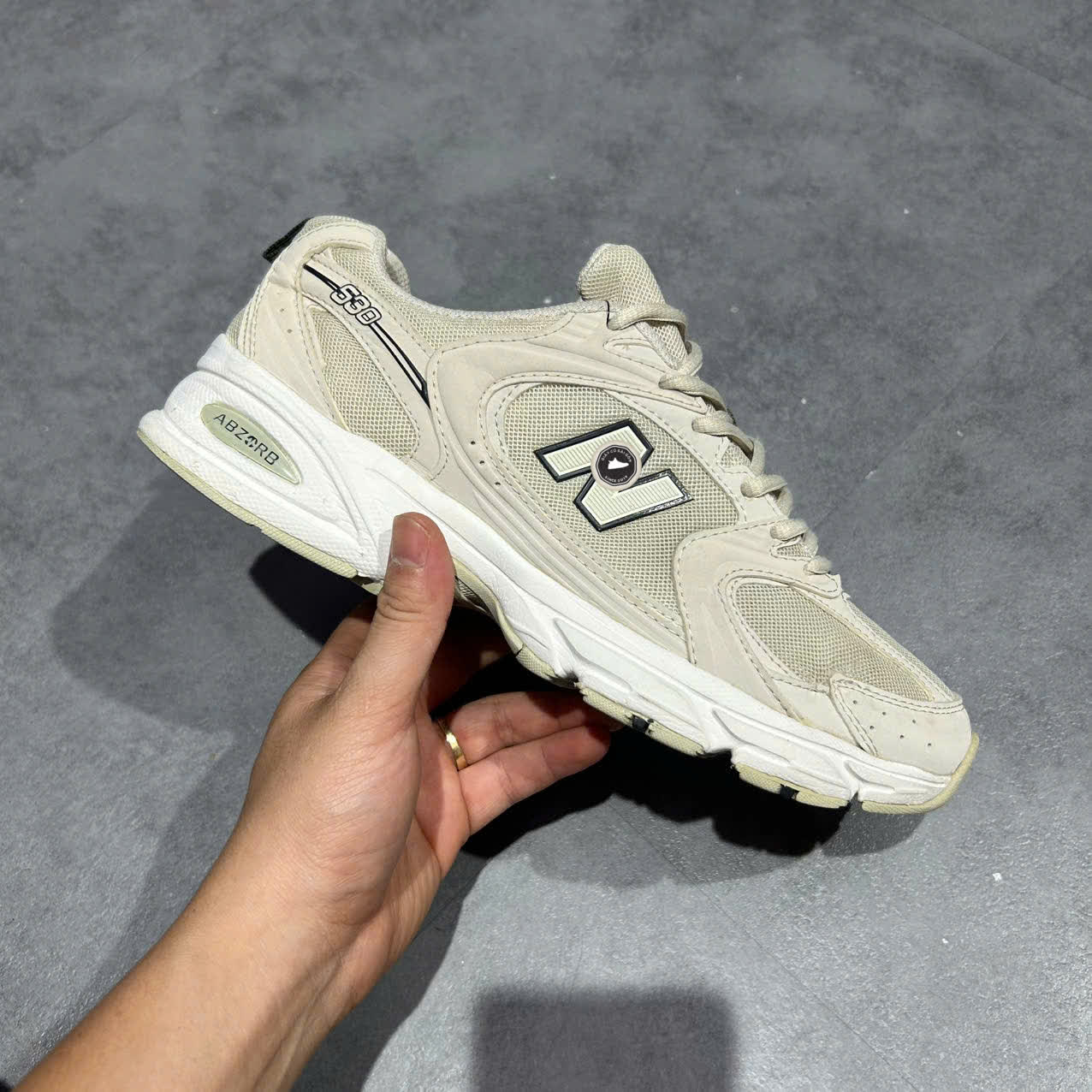 NEW BALANCE 530 ‘MOONBEAM / SEA SALT’ MR530SH SIZE 41.5 GIÀY 2HAND CHÍNH HÃNG PVN20288