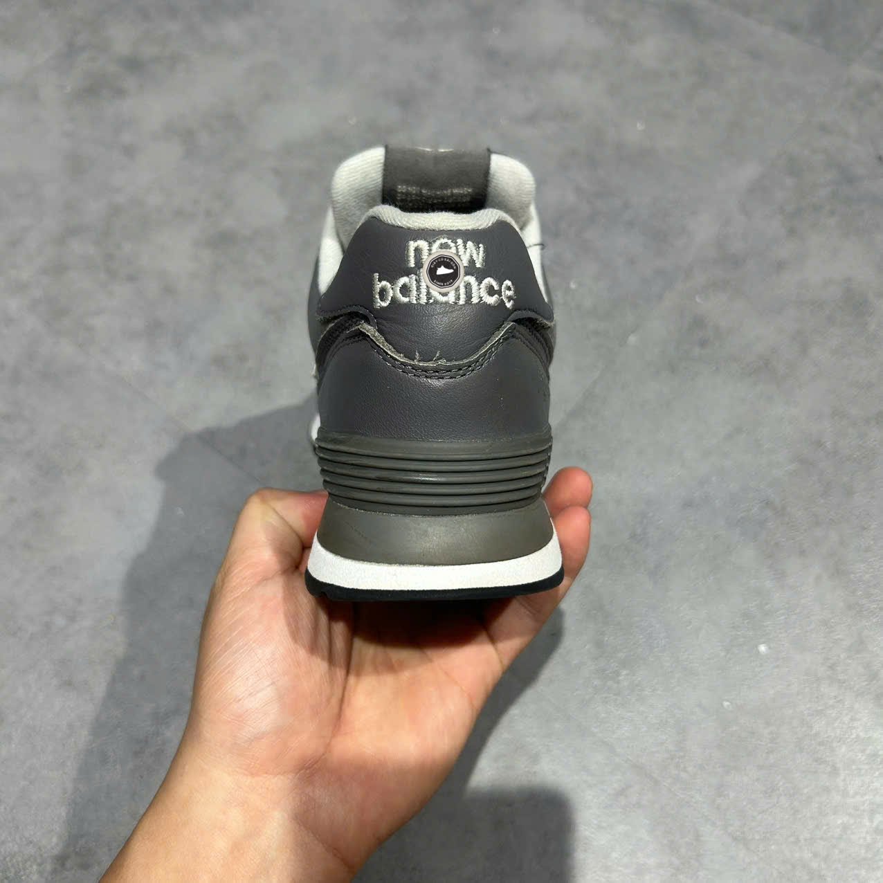 New Balance 574 ‘Grey’ – ML574LPC SIZE 41.5 Giày 2hand chính hãng PVN20364