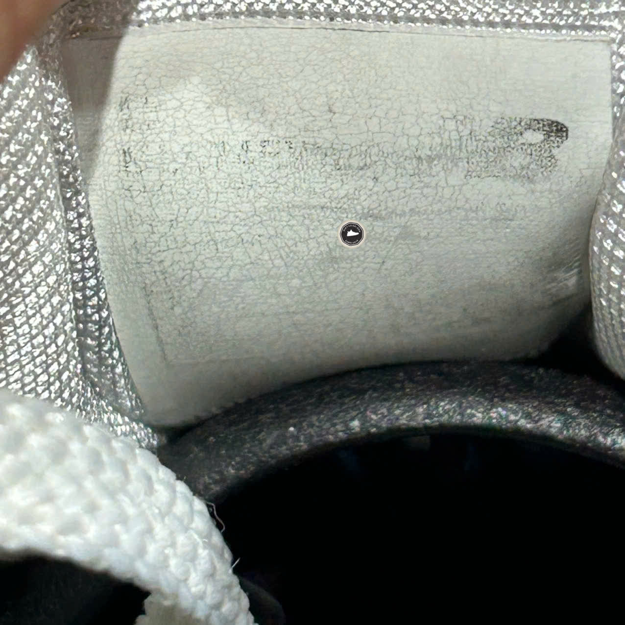 NEW BALANCE 574 ‘CLASSIC BEIGE’ WL574EW SIZE 42 GIÀY 2HAND CHÍNH HÃNG PVN20363