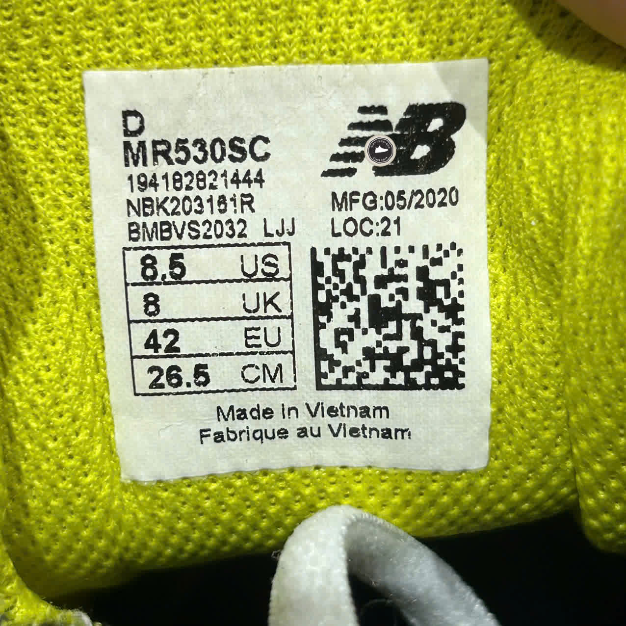 NEW BALANCE 530 ‘SILVER YELLOW’ MR530SC SIZE 42 GIÀY 2HAND CHÍNH HÃNG PVN20339