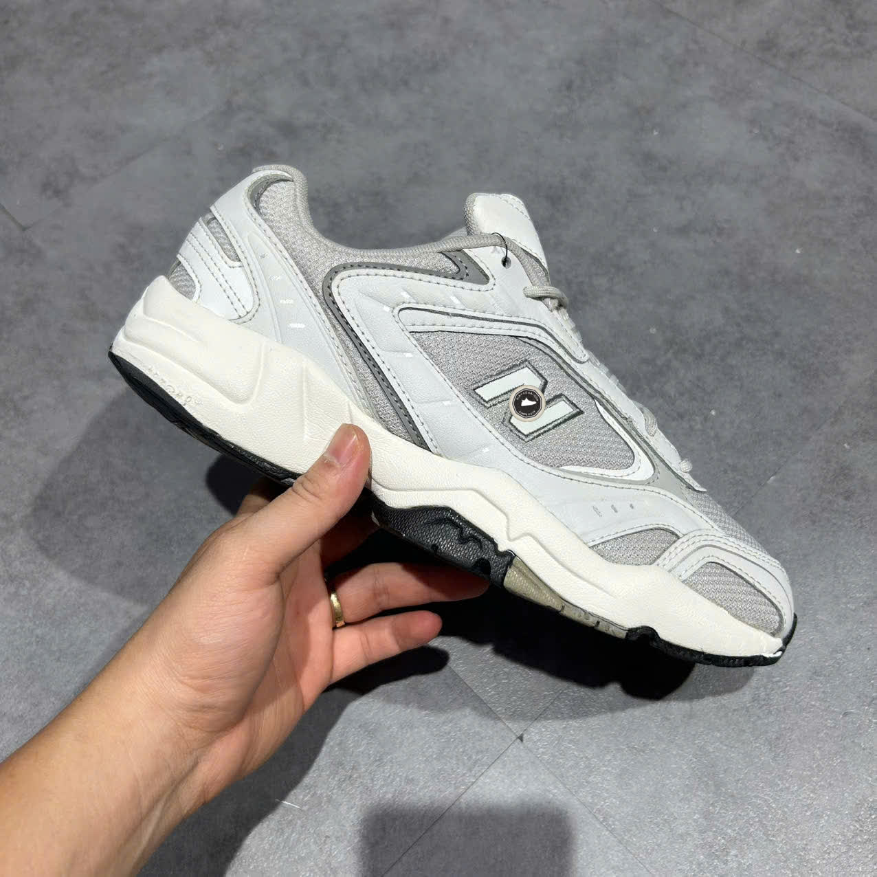 New Balance 452 ‘Gray White’ – WX452XB SIZE 43 Giày 2hand chính hãng PVN20350