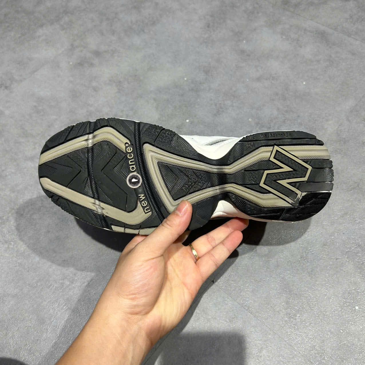 New Balance 452 ‘Gray White’ – WX452XB SIZE 43 Giày 2hand chính hãng PVN20350