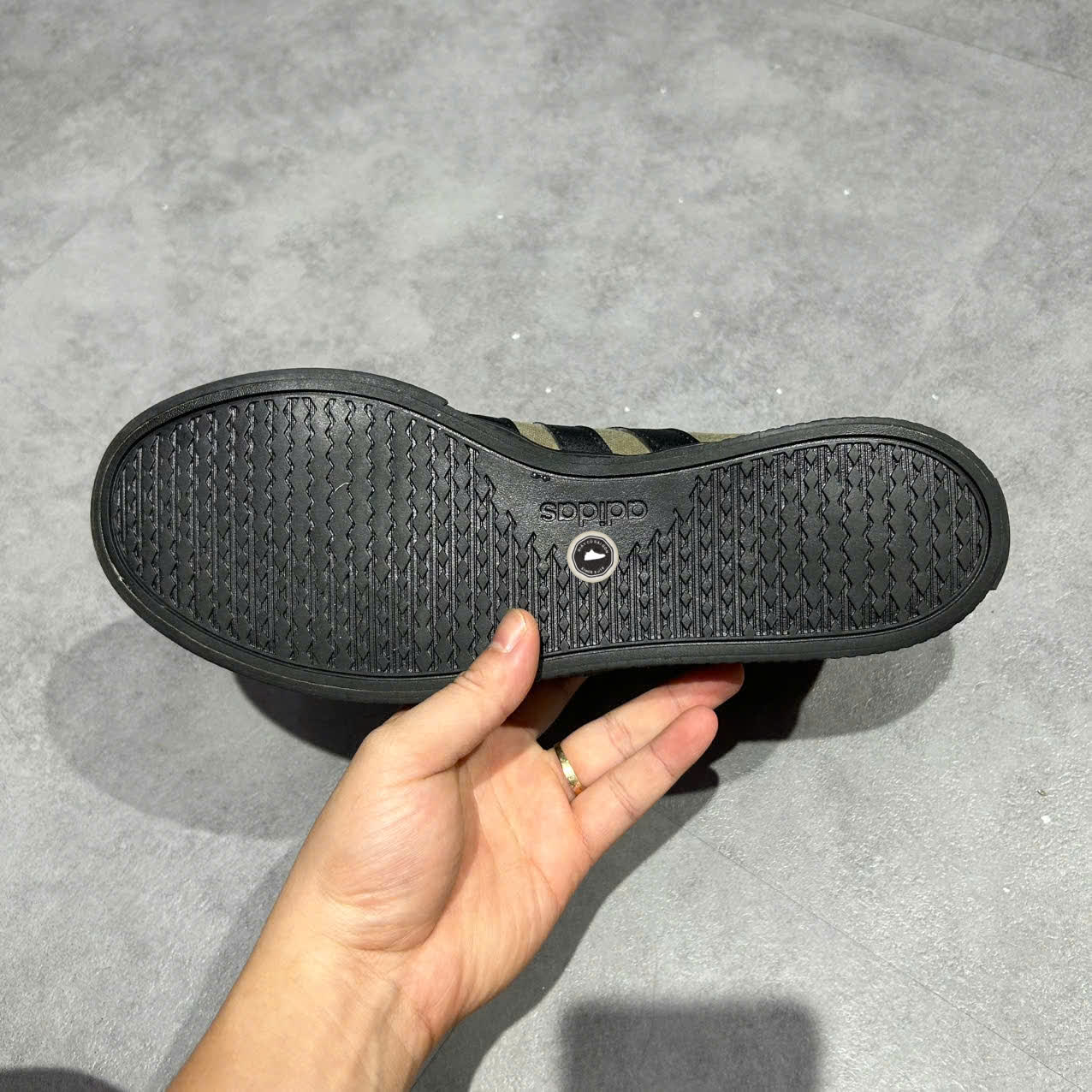 Adidas Daily 3.0 ‘Olive Green / Core Black / Cloud White’ – HP6029 SIZE 44 Giày 2hand chính hãng PVN19928