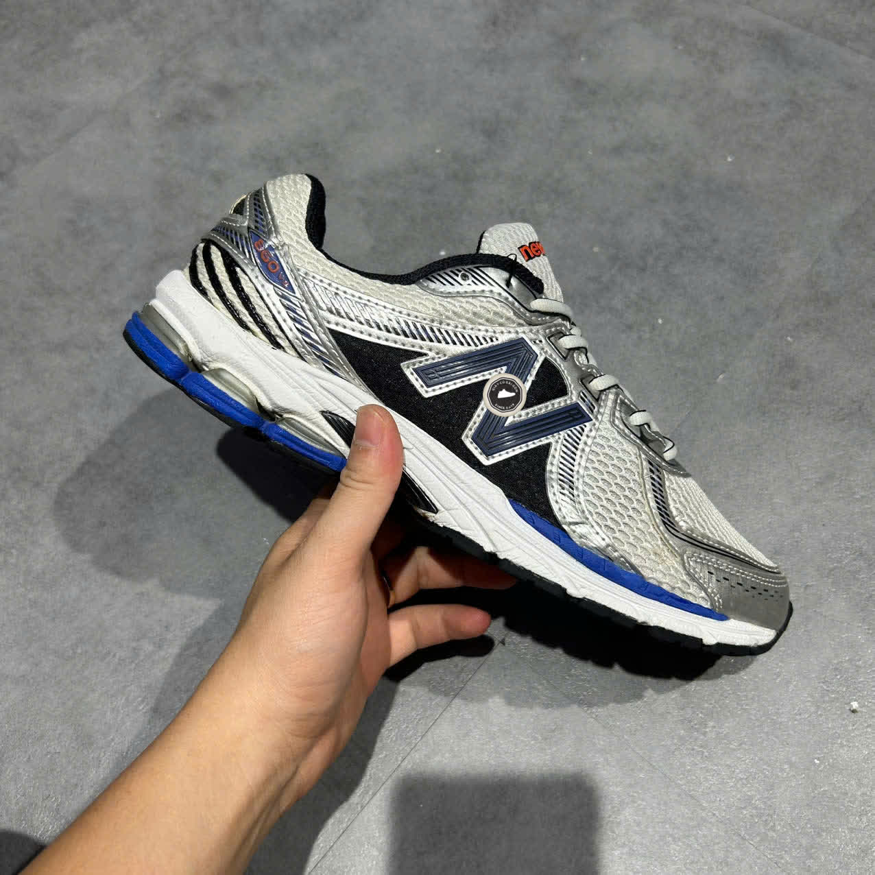 New Balance 860 V2 'White Silver Blue' – ML860XB SIZE 43 Giày