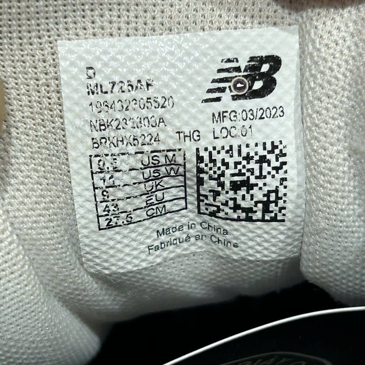 NEW BALANCE 725 ‘SILVER / GREY’ ML725AR SIZE 43 GIÀY 2HAND CHÍNH HÃNG PVN20370