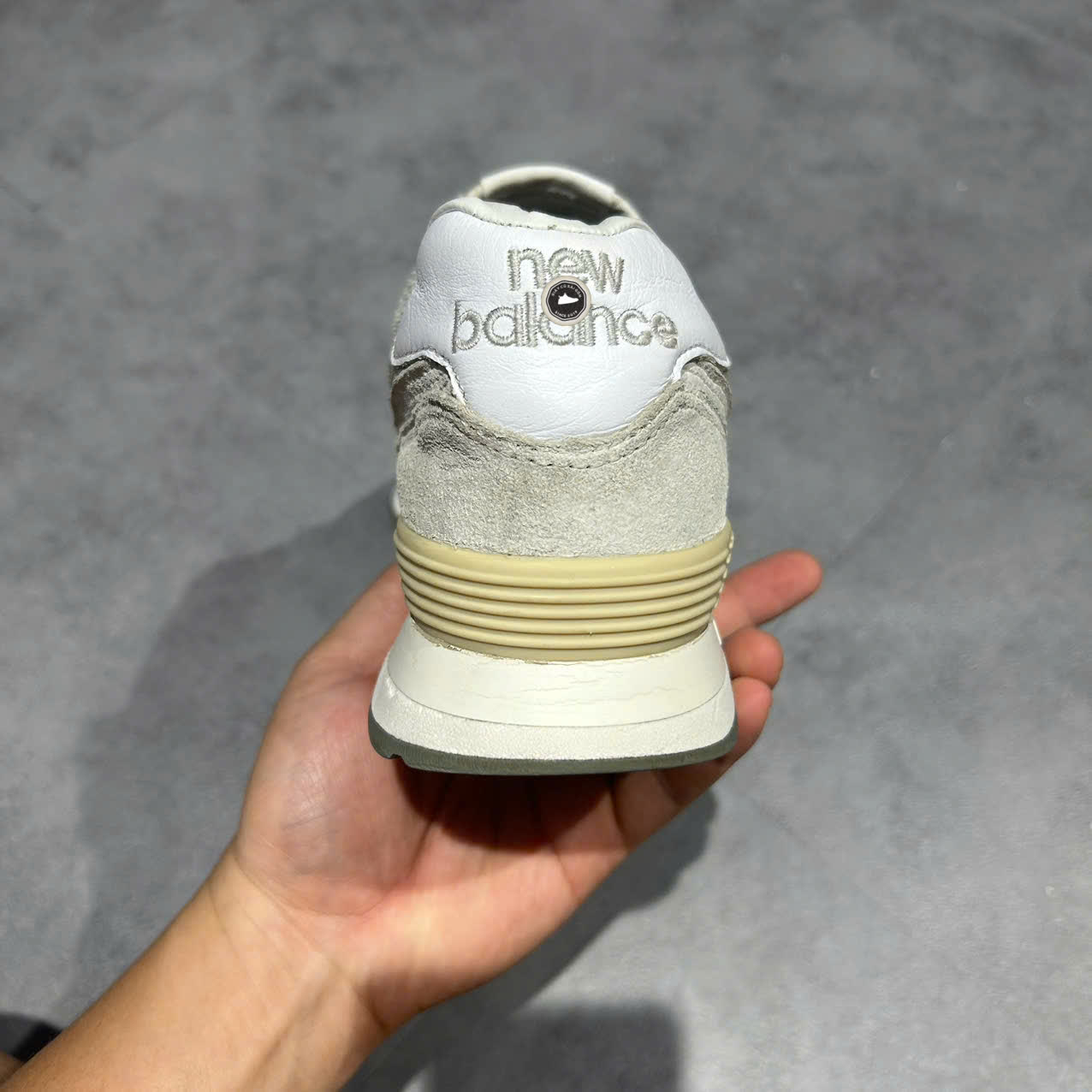 GIÀY NEW BALANCE 574 CLASSIC ‘CORE PACK GREY’ ML574EGW SIZE 43 GIÀY 2HAND CHÍNH HÃNG PVN20306