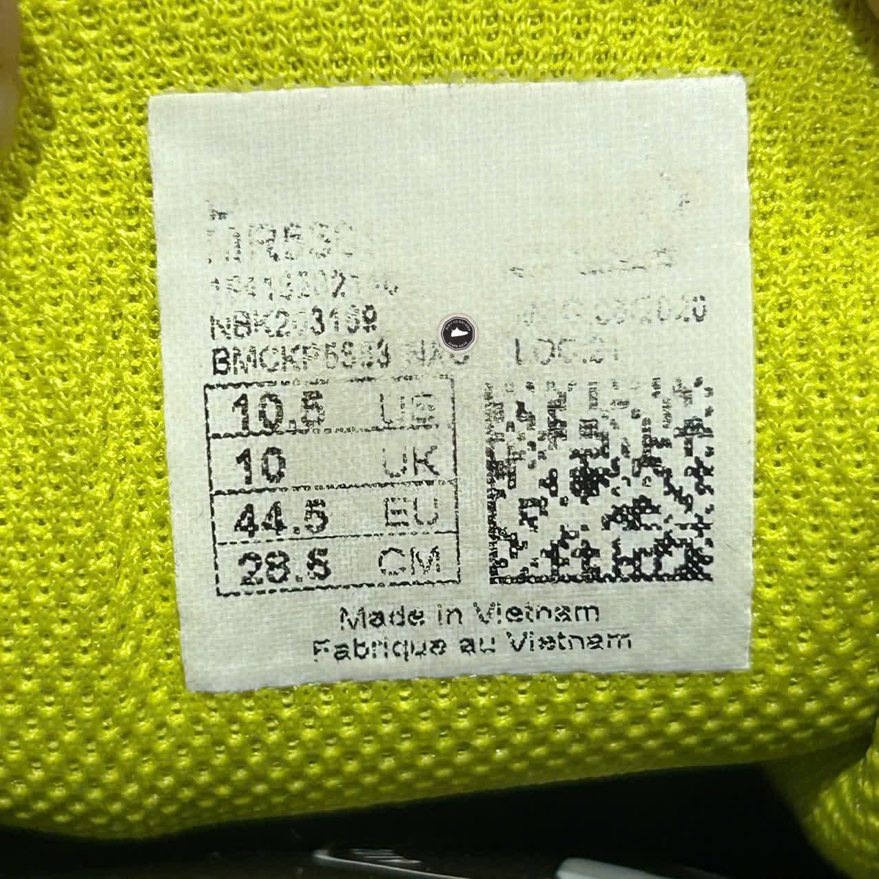 NEW BALANCE 530 'SILVER YELLOW' MR530SC SIZE 44.5 GIÀY 2HAND CHÍNH HÃNG PVN20305