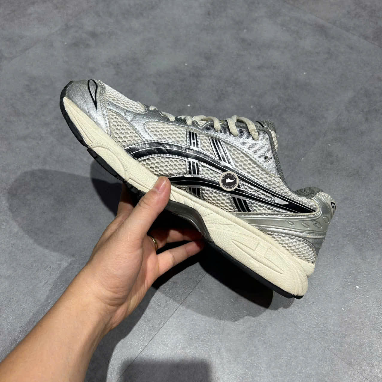 ASICS GEL LYTE III OG 'WHITE/PEACOAT' 1201A528-100 SIZE 43 GIÀY 2HAND CHÍNH HÃNG PVN20287