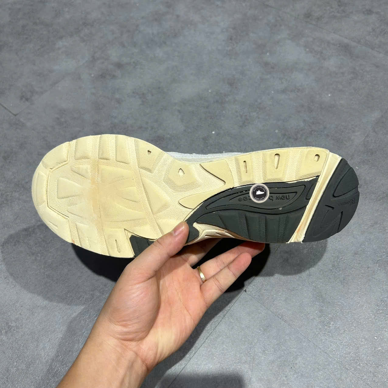 NEW BALANCE 878 “LIGHT GREY” CM878MA1 SIZE 44 GIÀY 2HAND CHÍNH HÃNG PVN20324