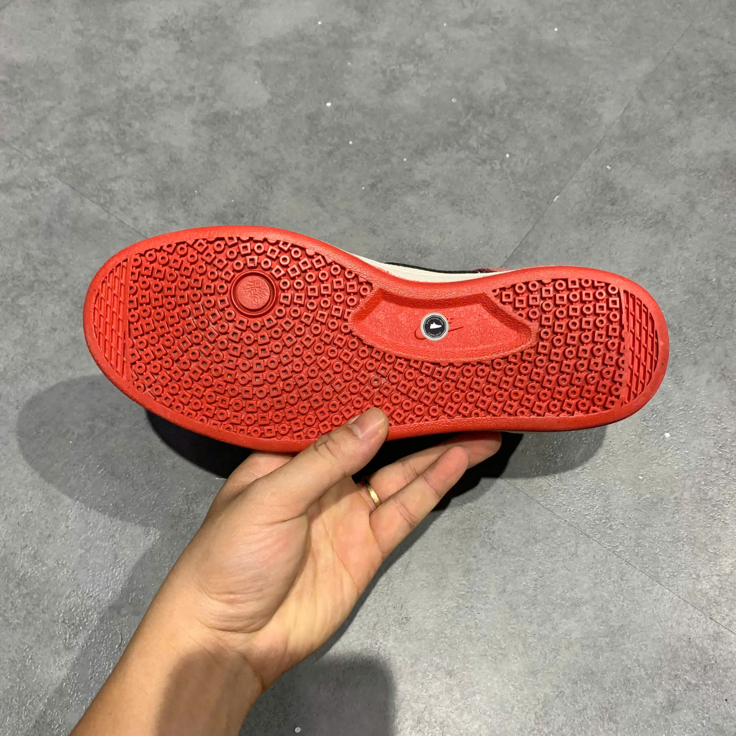 NIKE SB ALLEYOOP 'WHITE UNIVERSITY RED' CJ0882 102 SIZE 38.5 GIÀY 2HAND CHÍNH HÃNG PVN20908