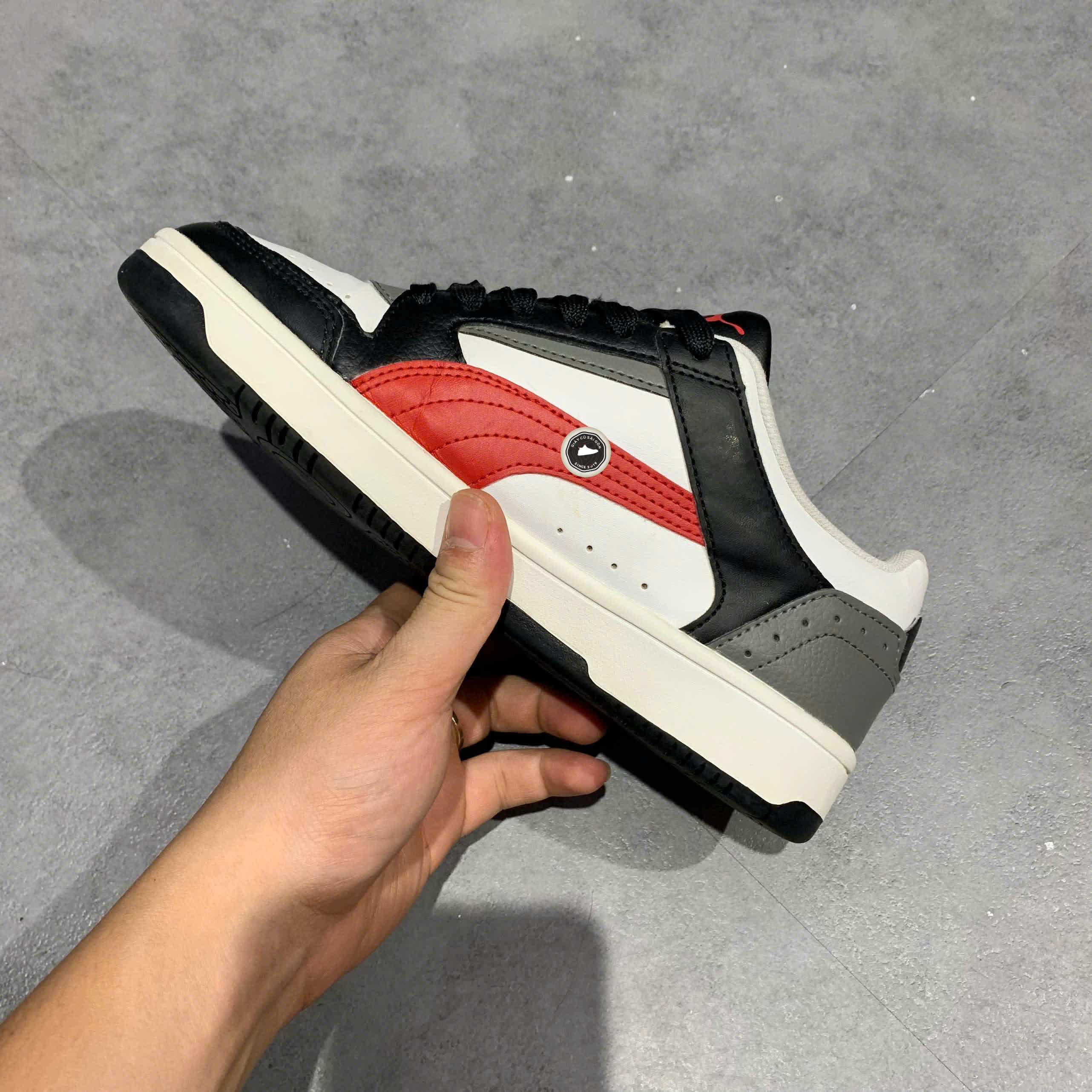 PUMA REBOUND JOY LOW 'WHITE URBAN RED' 380747-06 SIZE 38 GIÀY 2HAND CHÍNH HÃNG PVN20951
