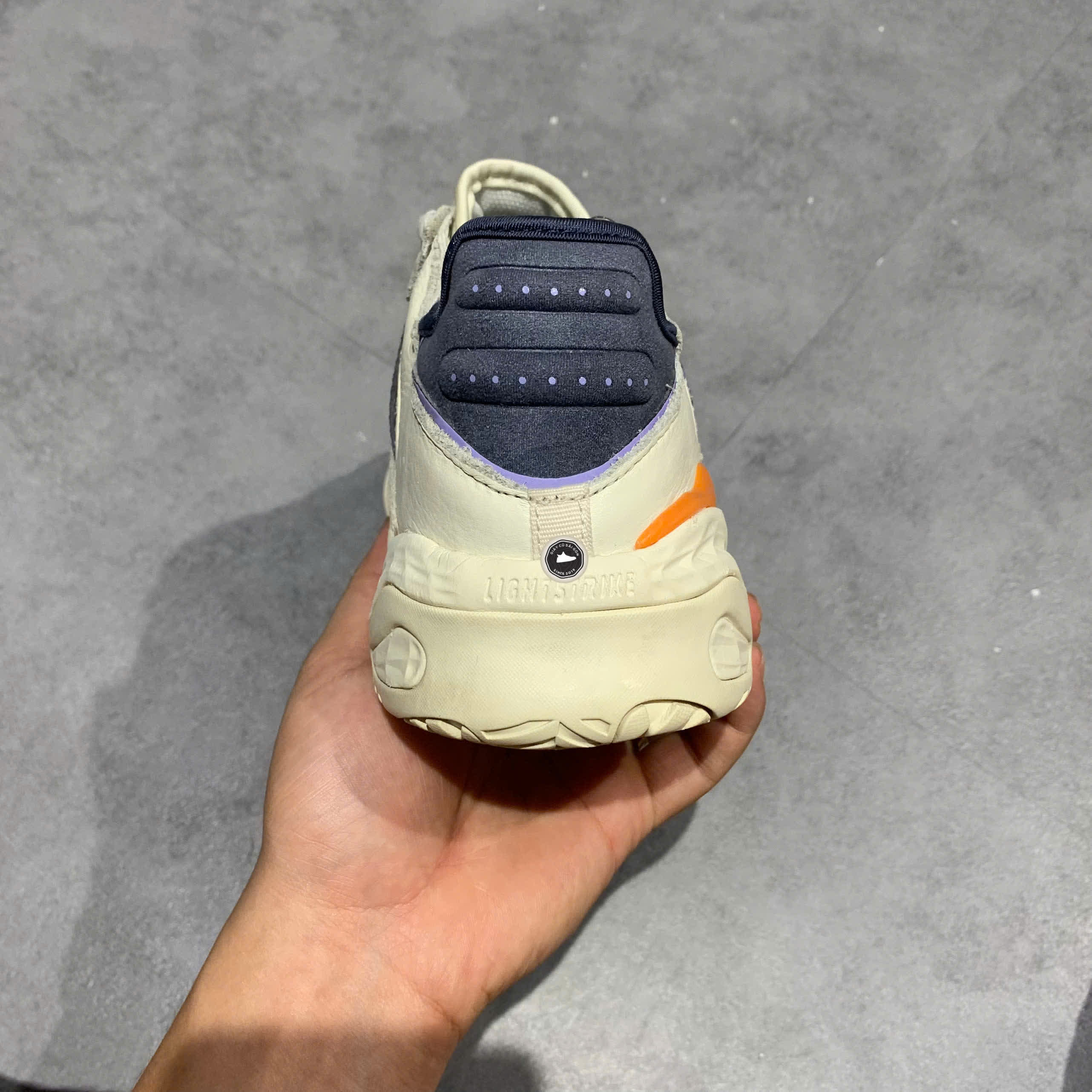 ADIDAS ADILETTE CLOGS ID4087 SIZE 39 1/3 GIÀY 2HAND CHÍNH HÃNG PVN20824