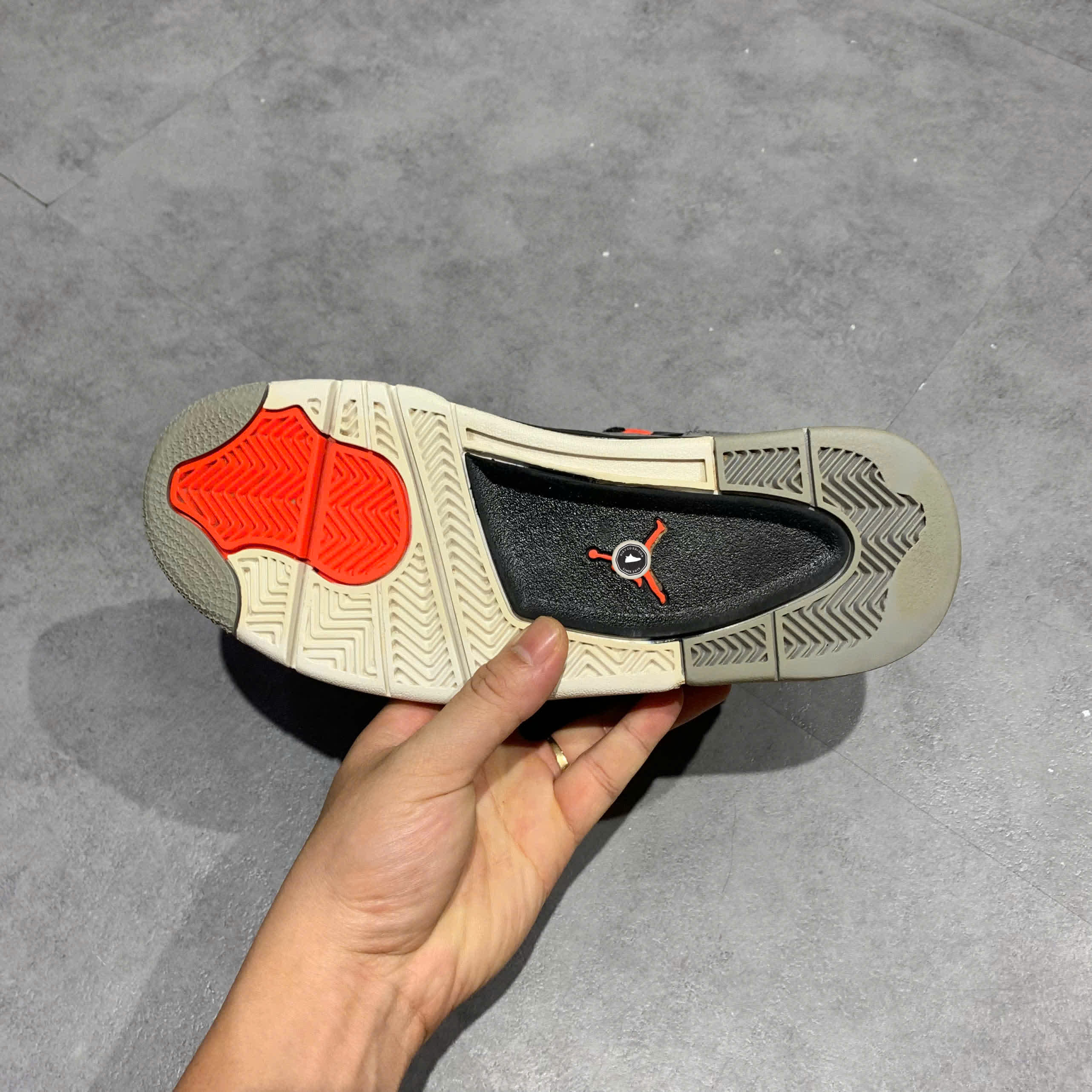 AIR JORDAN 4 RETRO GS 'INFRARED' 408452 061 SIZE 39 GIÀY 2HAND CHÍNH HÃNG PVN20741